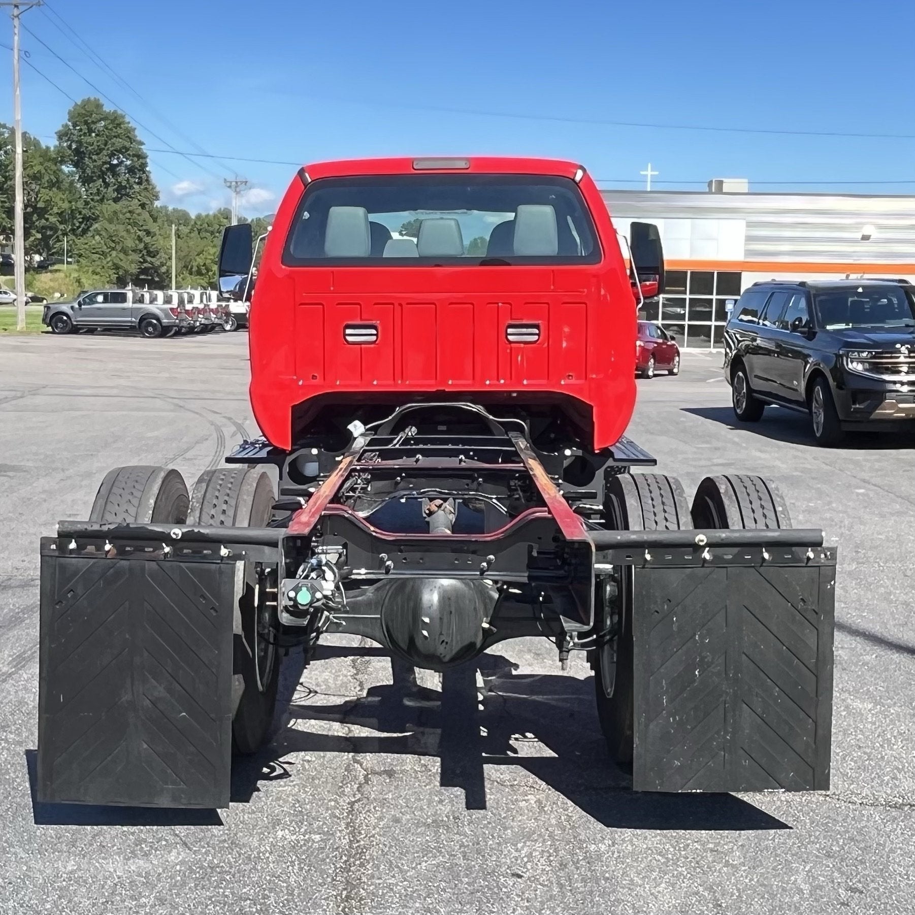 2027 Ford F650 SUPER DUTY Base