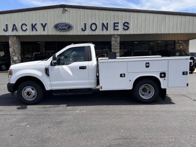 2022 Ford Super Duty F-350 XL 9ft Utility Body W/TommyLift