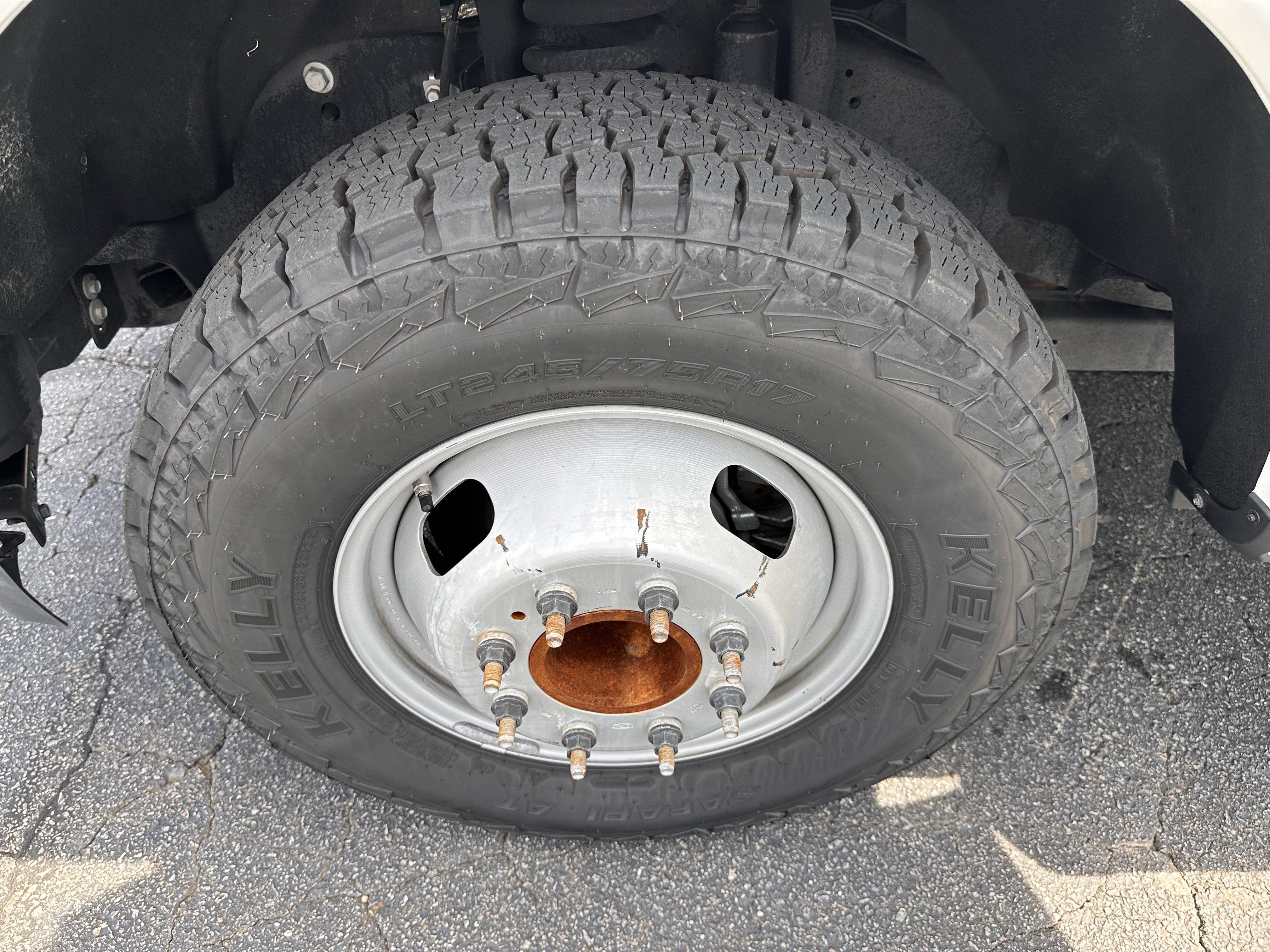 2022 Ford Super Duty F-350 XL 9ft Utility Body W/TommyLift