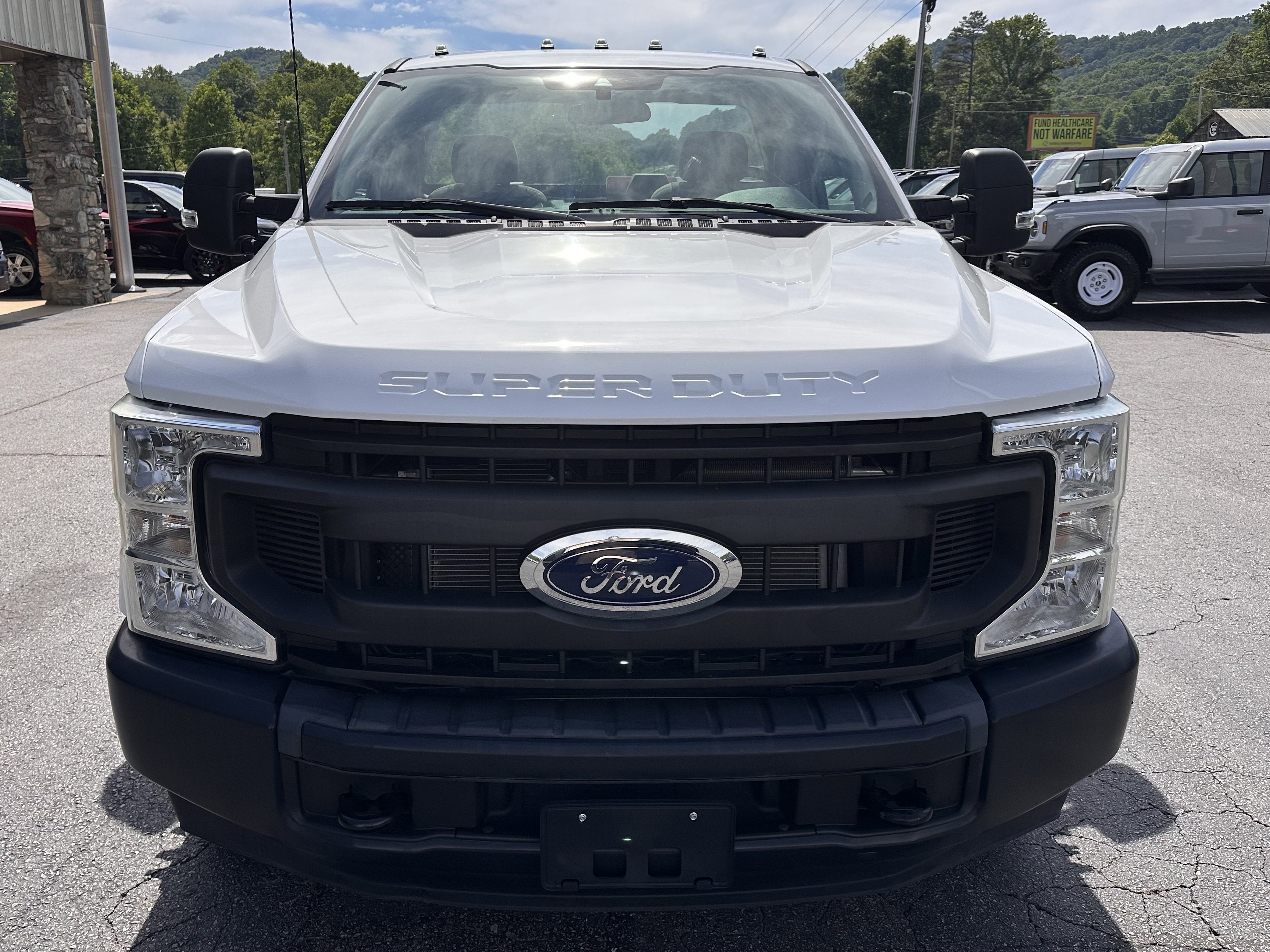 2022 Ford Super Duty F-350 XL 9ft Utility Body W/TommyLift