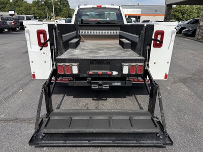 2022 Ford Super Duty F-350 XL 9ft Utility Body W/TommyLift