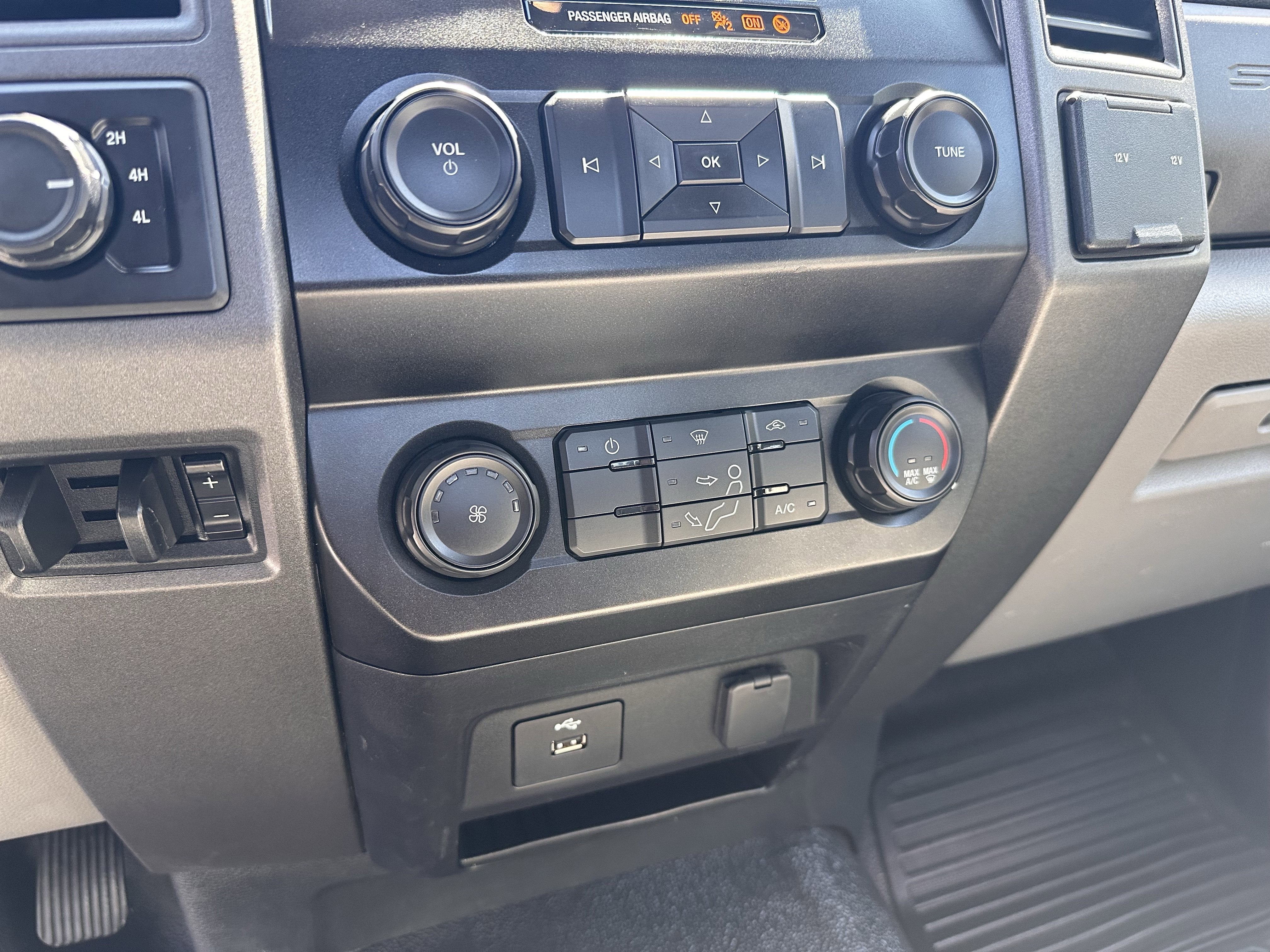2020 Ford Super Duty F-350 DRW XL