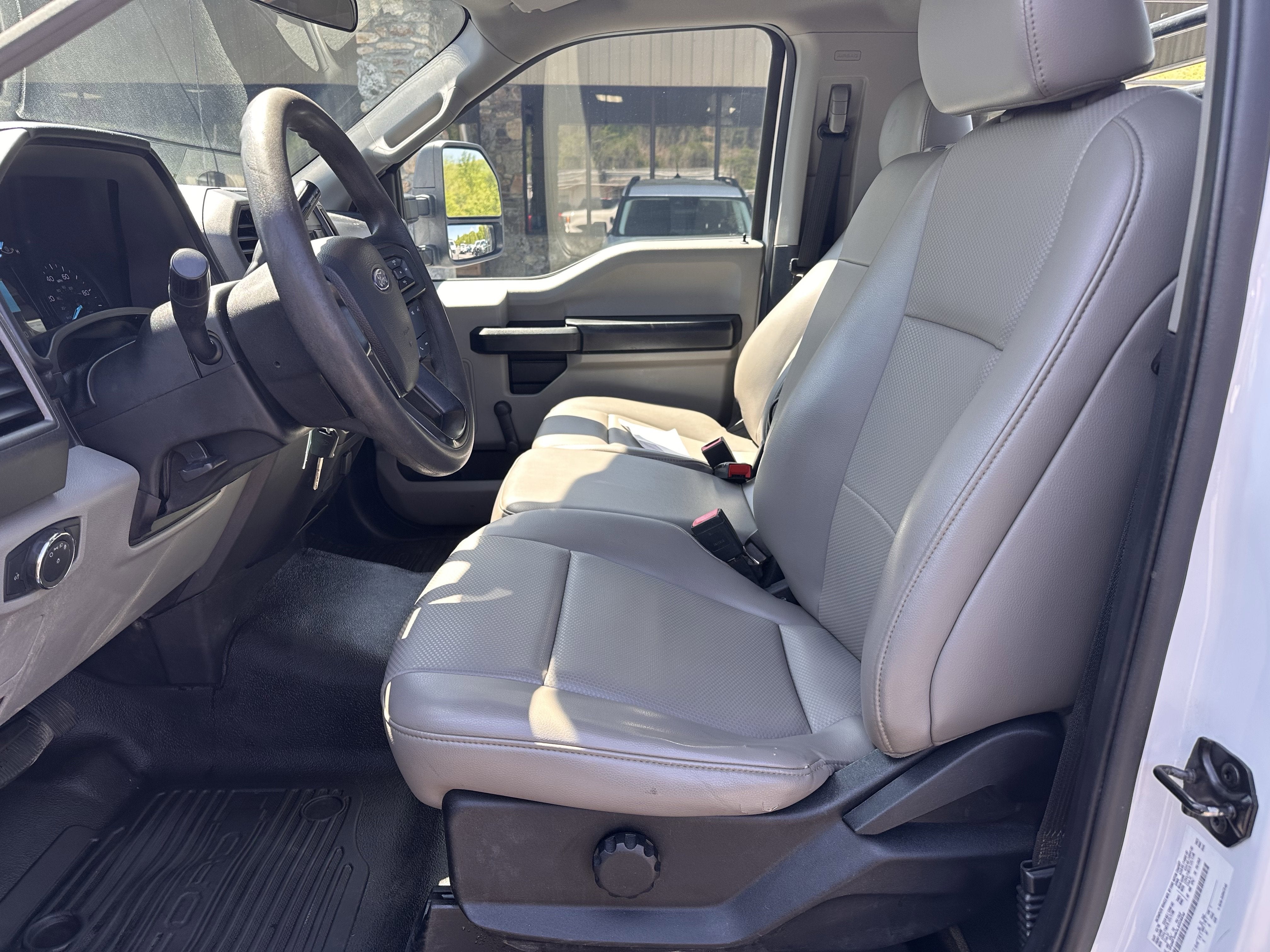 2020 Ford Super Duty F-350 DRW XL