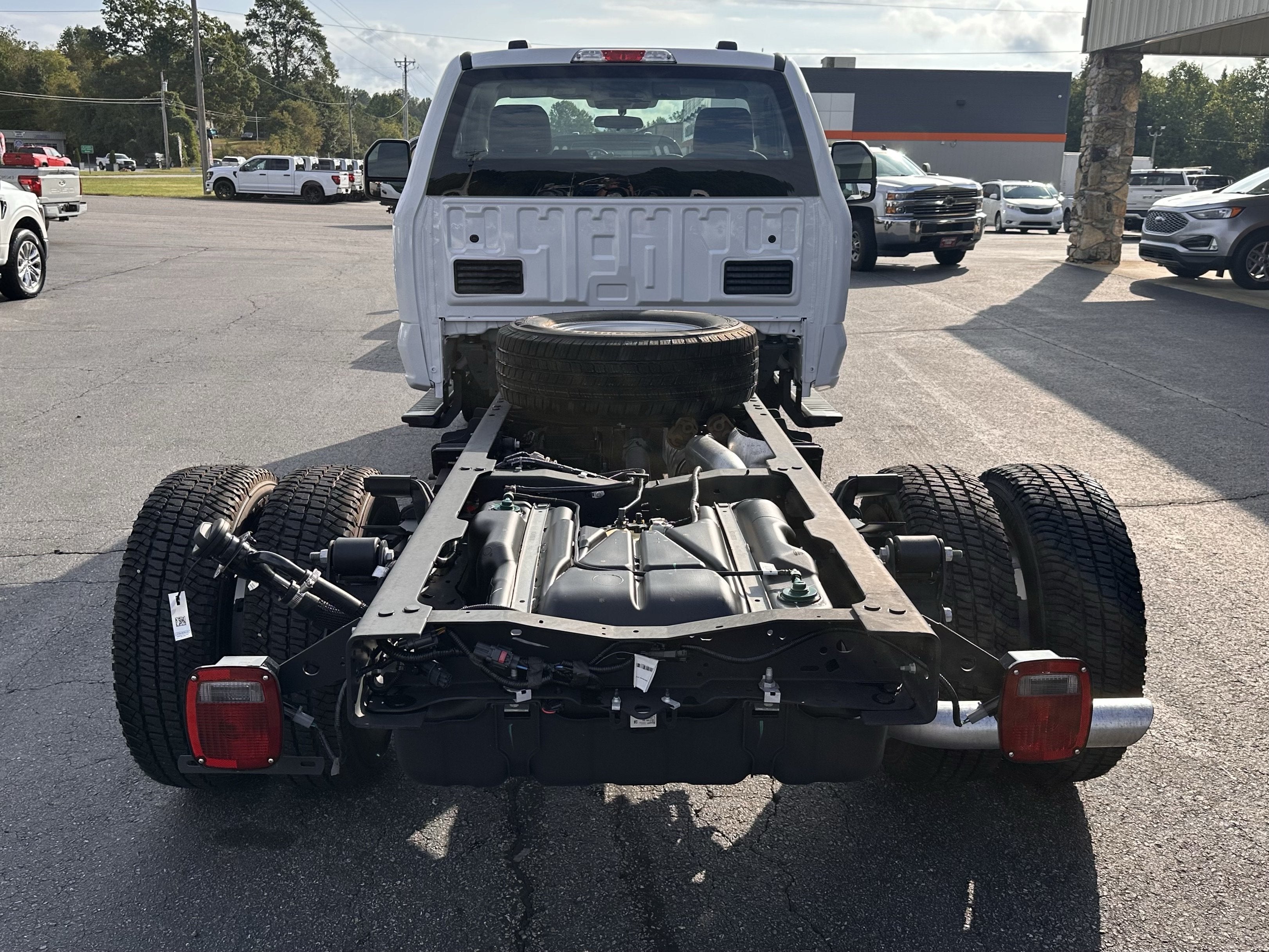 2026 Ford Super Duty F-350 DRW XLT