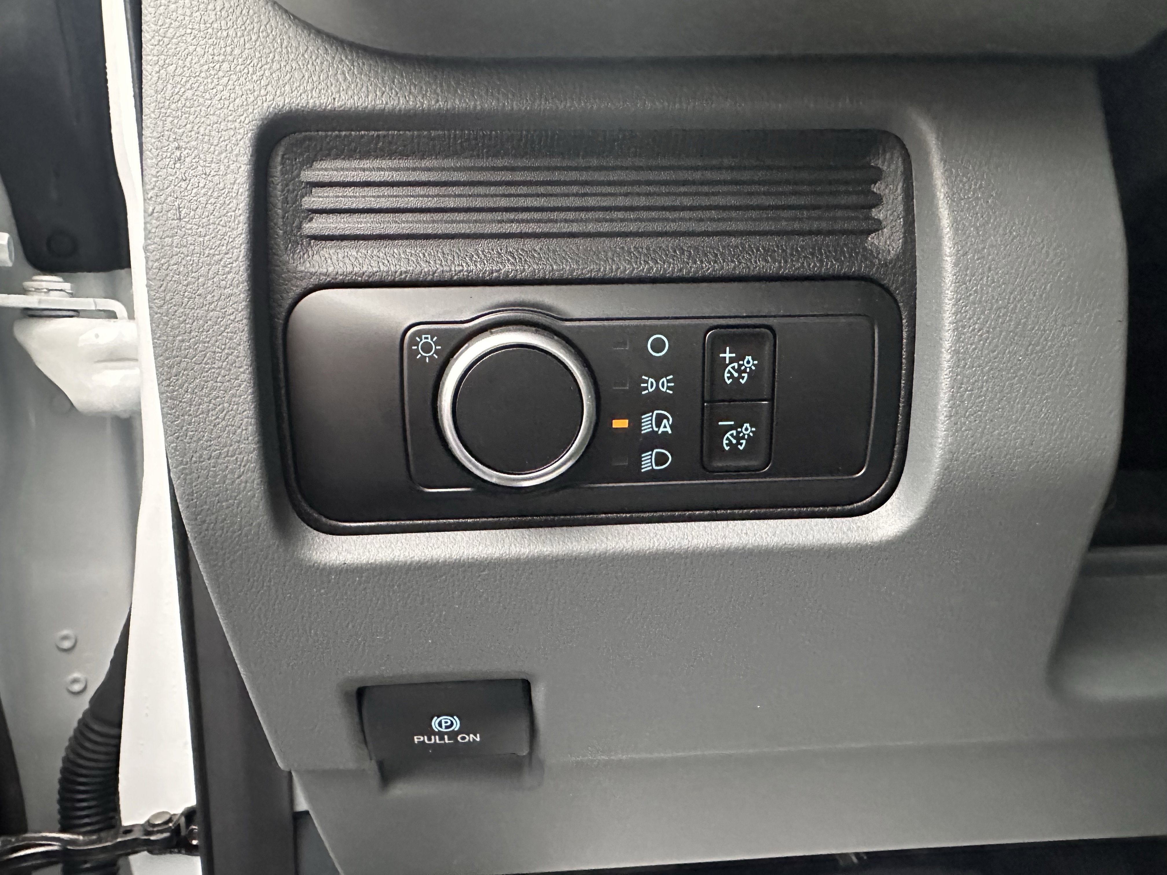 2023 Ford Super Duty F-350 DRW XL