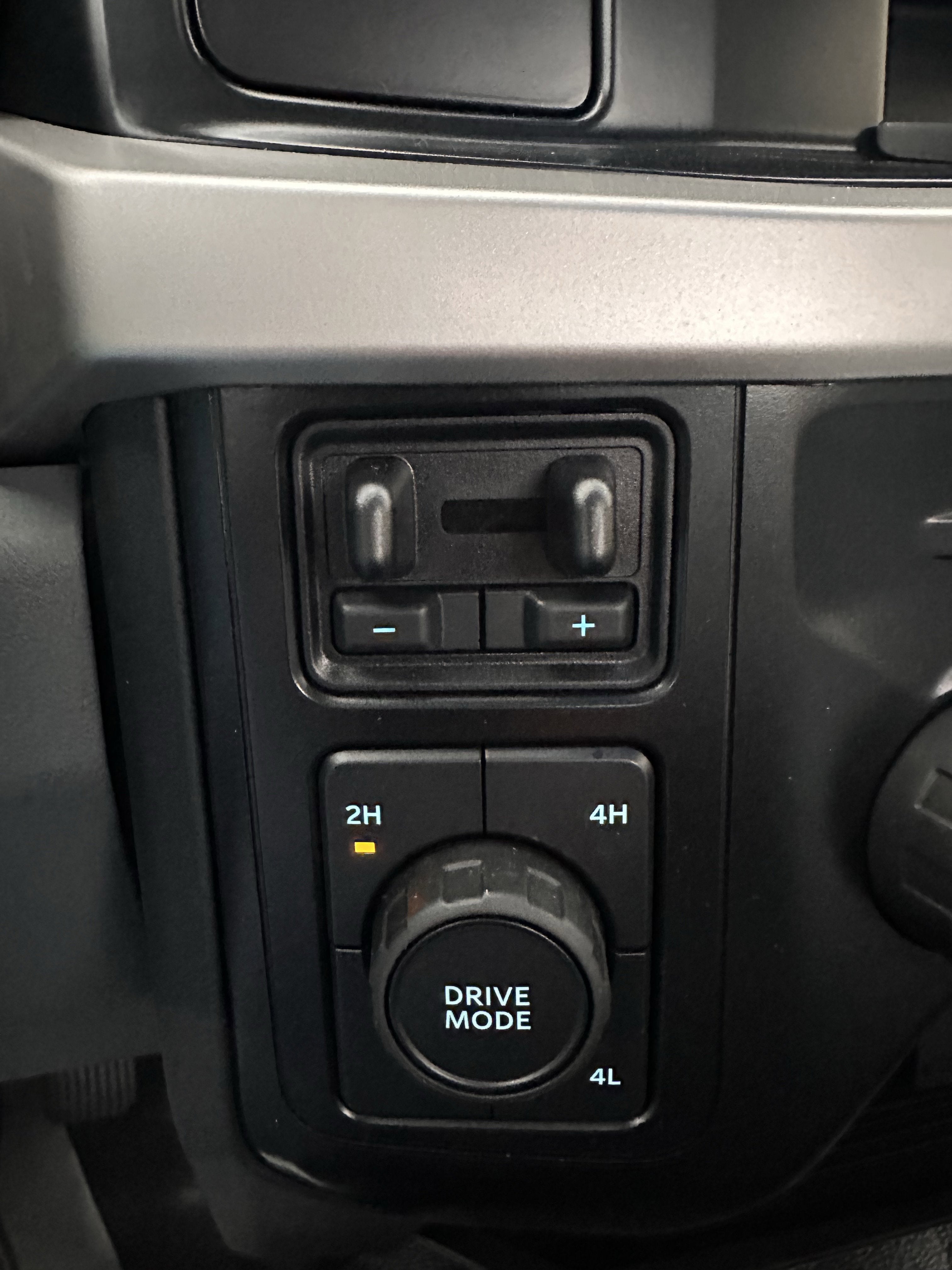 2023 Ford Super Duty F-350 DRW XL