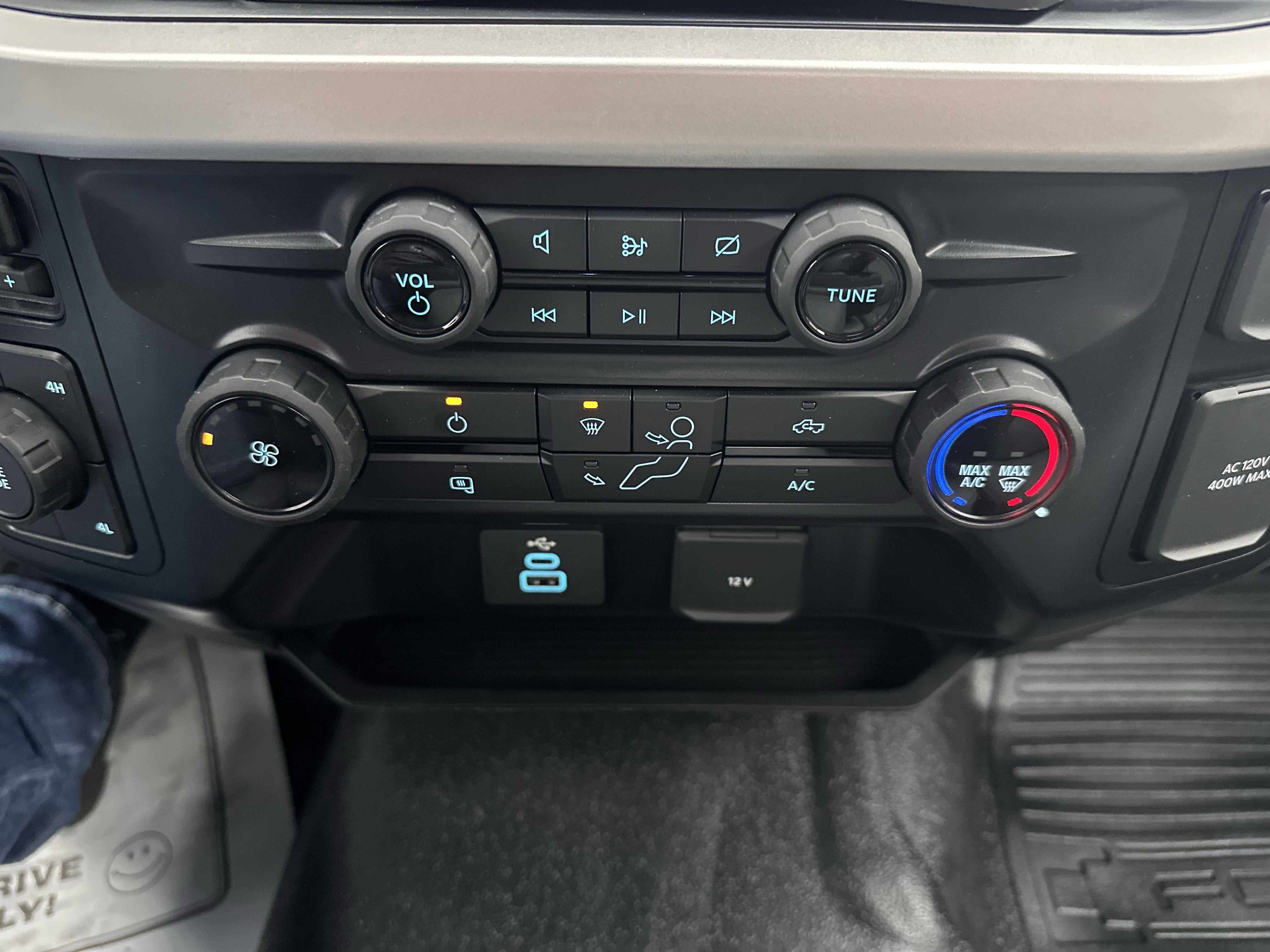 2023 Ford Super Duty F-350 DRW XL