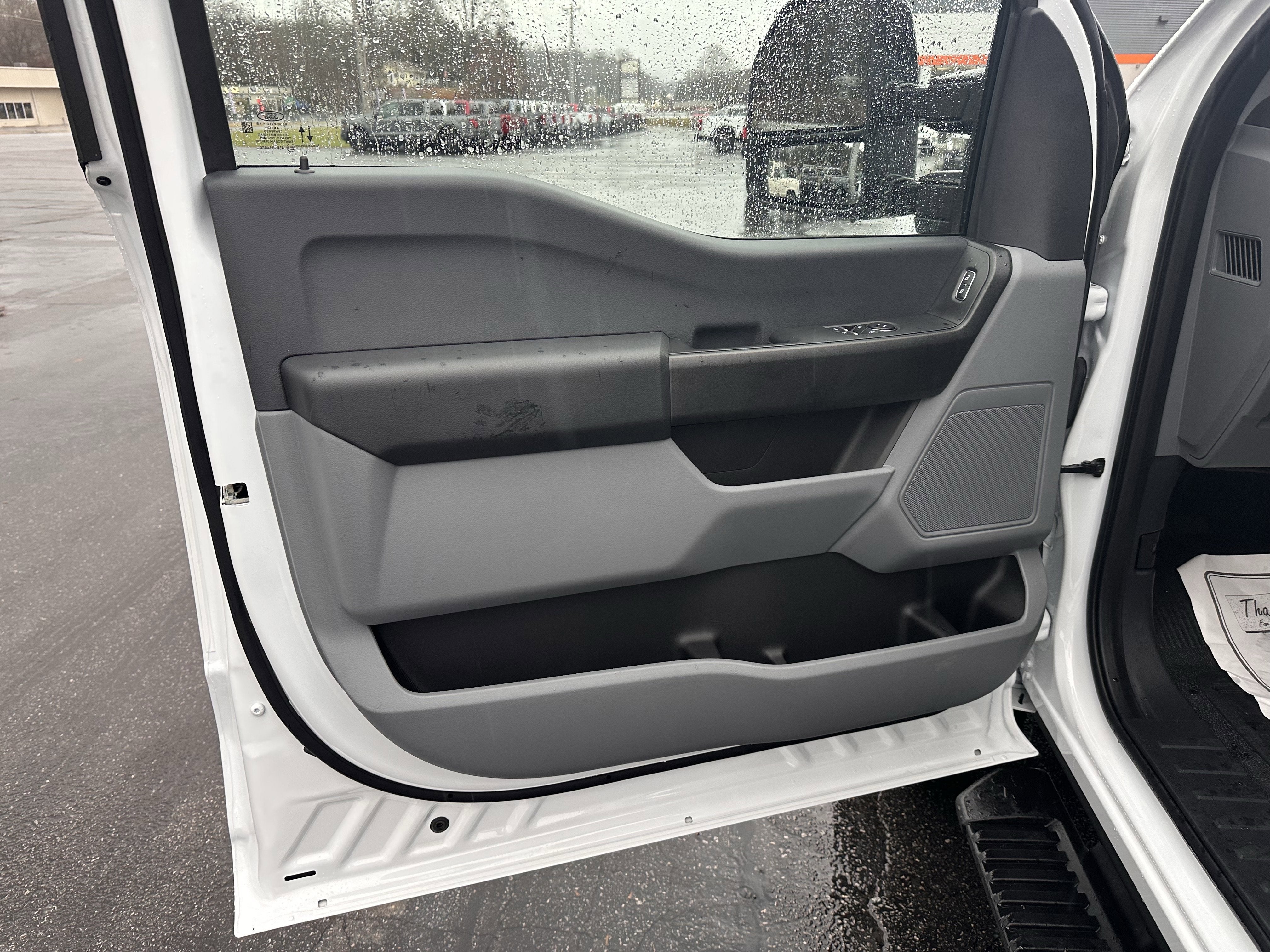 2023 Ford Super Duty F-350 DRW XL