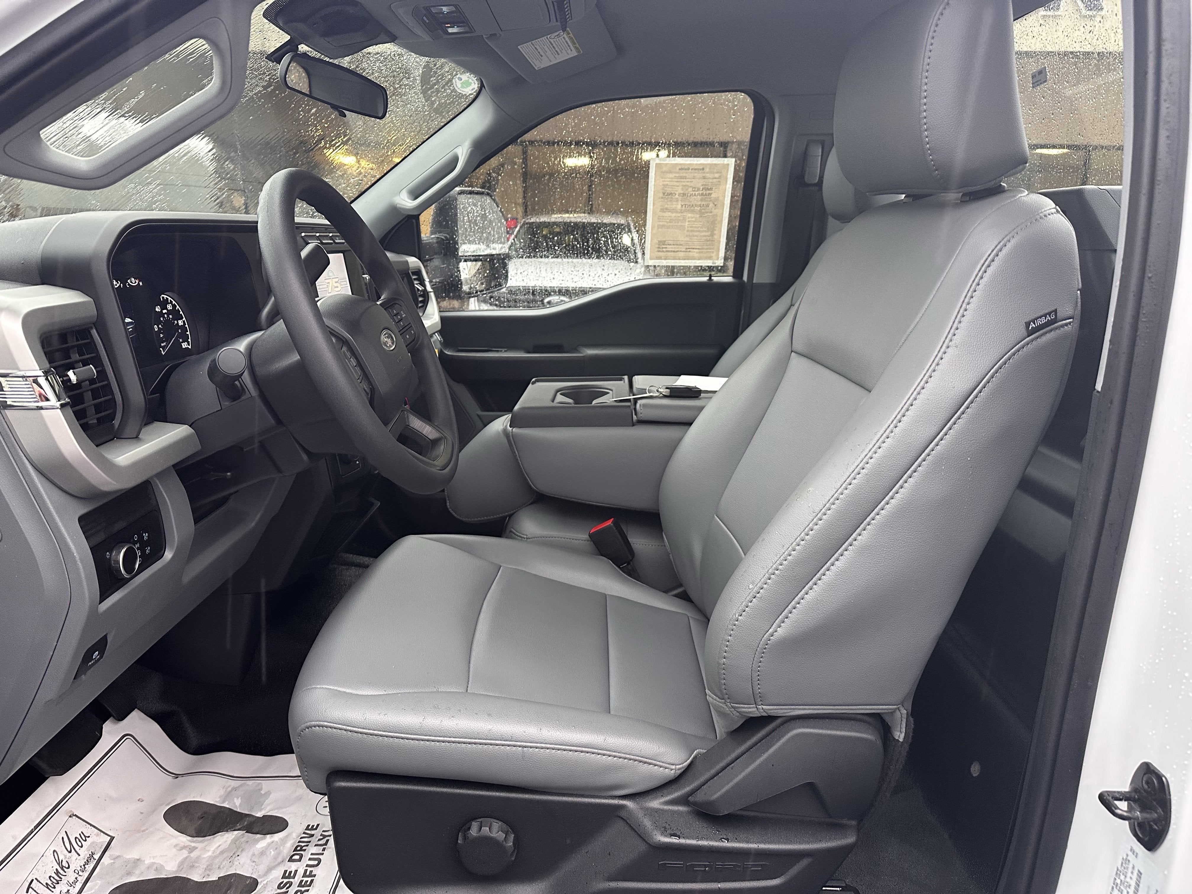 2023 Ford Super Duty F-350 DRW XL