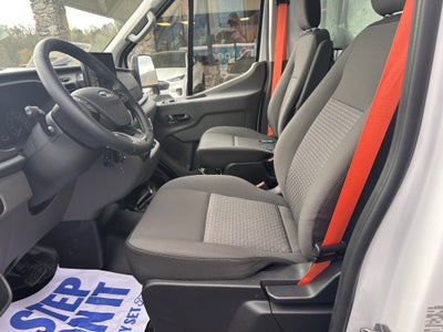 2024 Ford Transit 16ft Box Van Base
