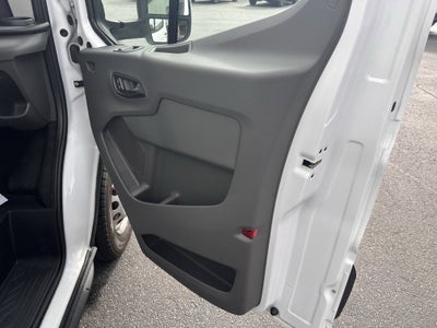 2024 Ford Transit 16ft Box Van Base