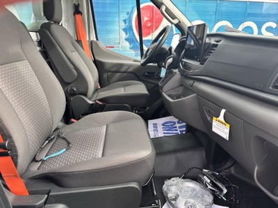 2024 Ford Transit 16ft Box Van Base