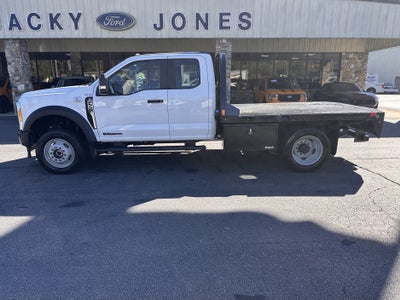 2025 Ford Super Duty F-550 XL
