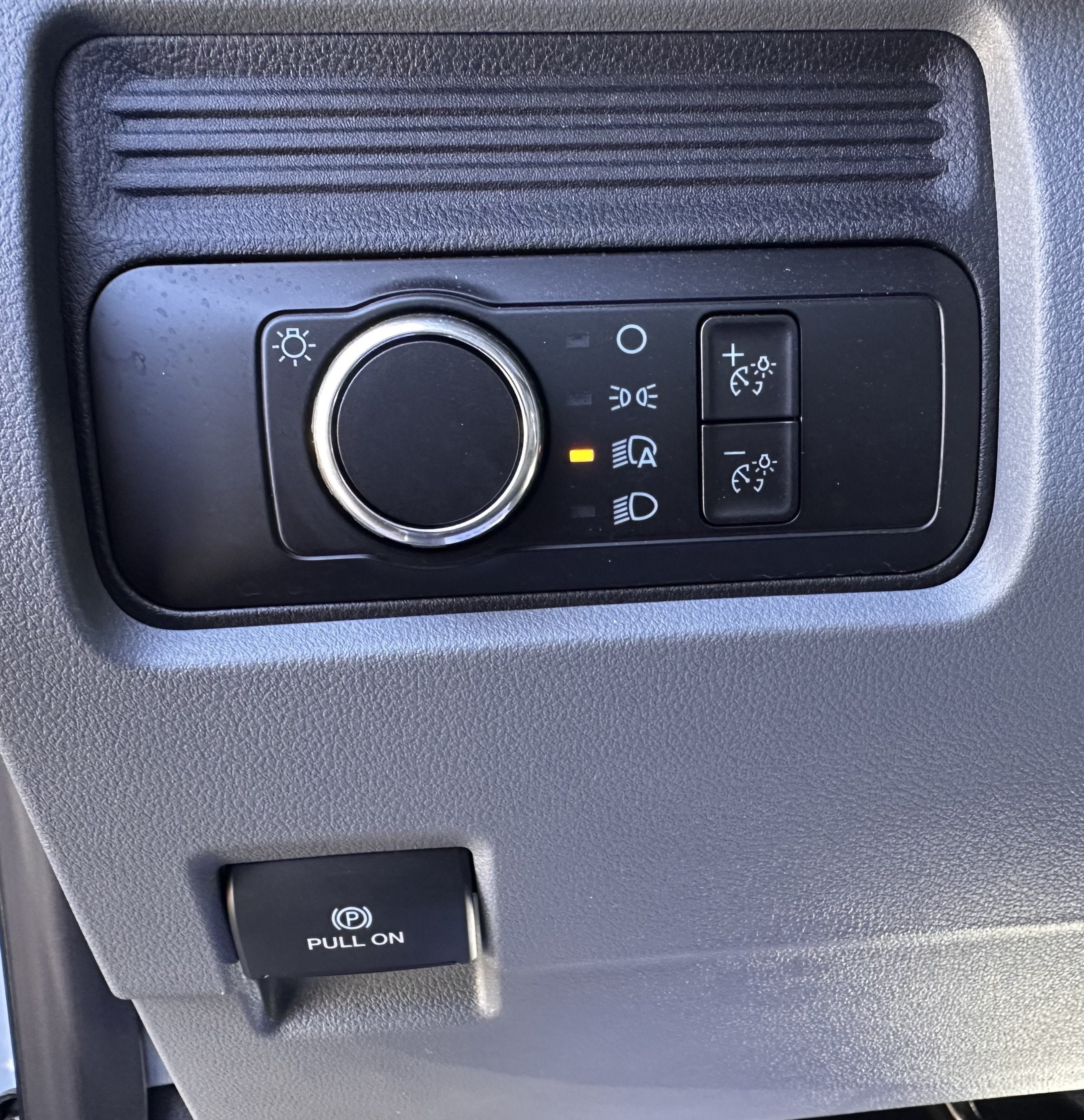 2025 Ford Super Duty F-550 XL