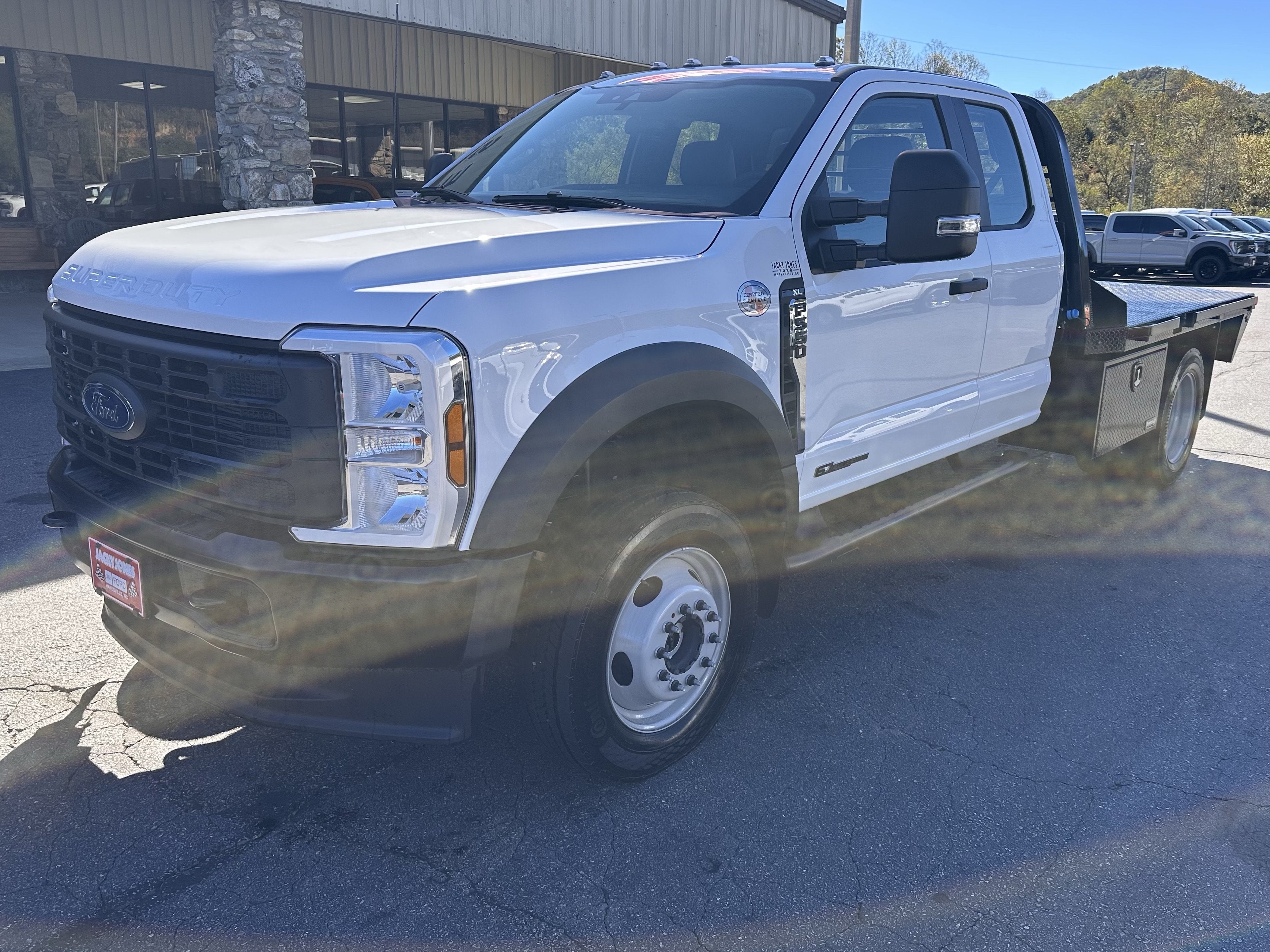 2025 Ford Super Duty F-550 XL
