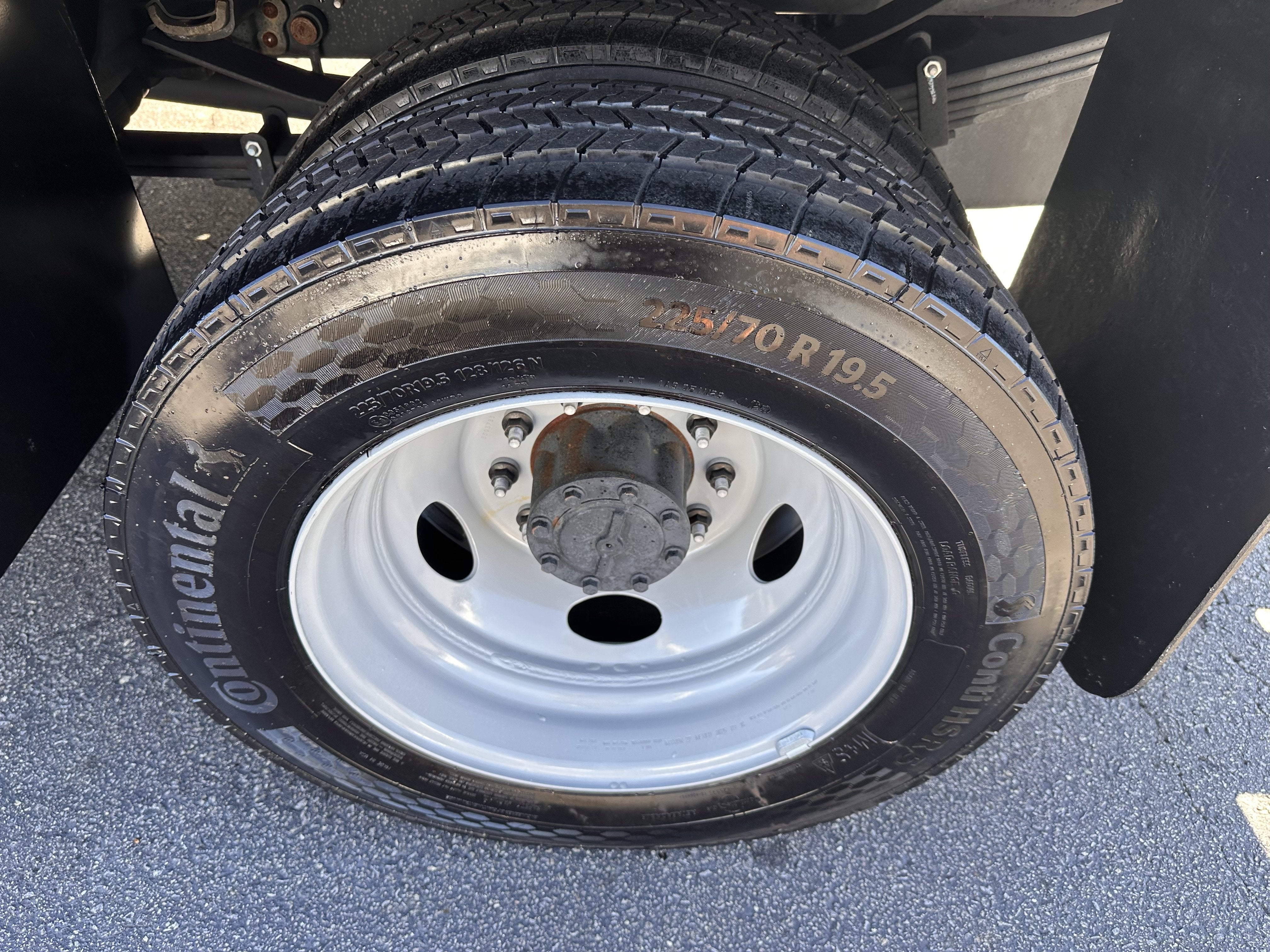 2025 Ford Super Duty F-550 XL
