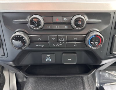 2025 Ford Super Duty F-550 XLT