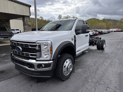 2025 Ford Super Duty F-550 XLT