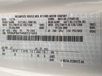 2025 Ford Super Duty F-550 XLT