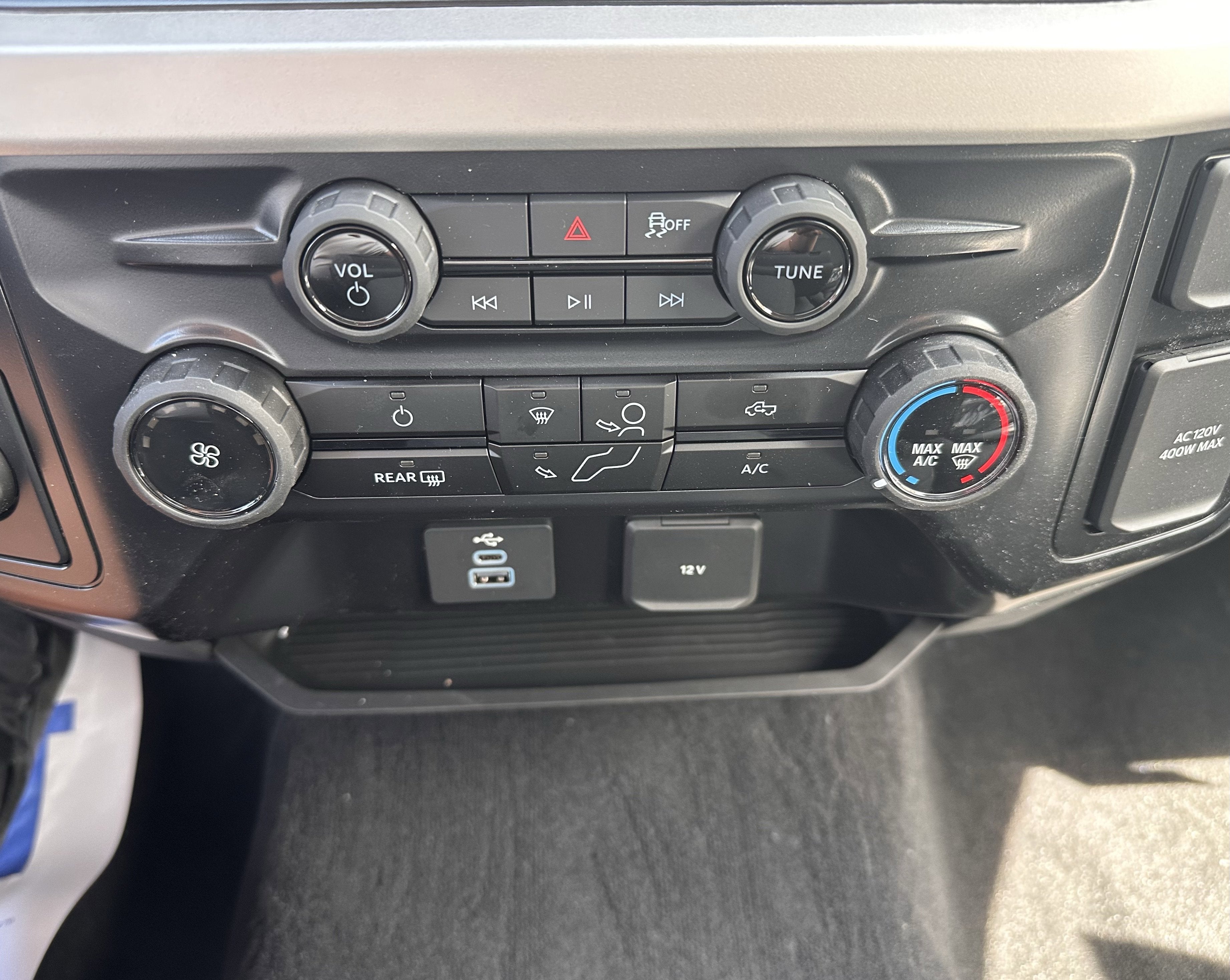 2026 Ford Super Duty F-550 DRW XLT