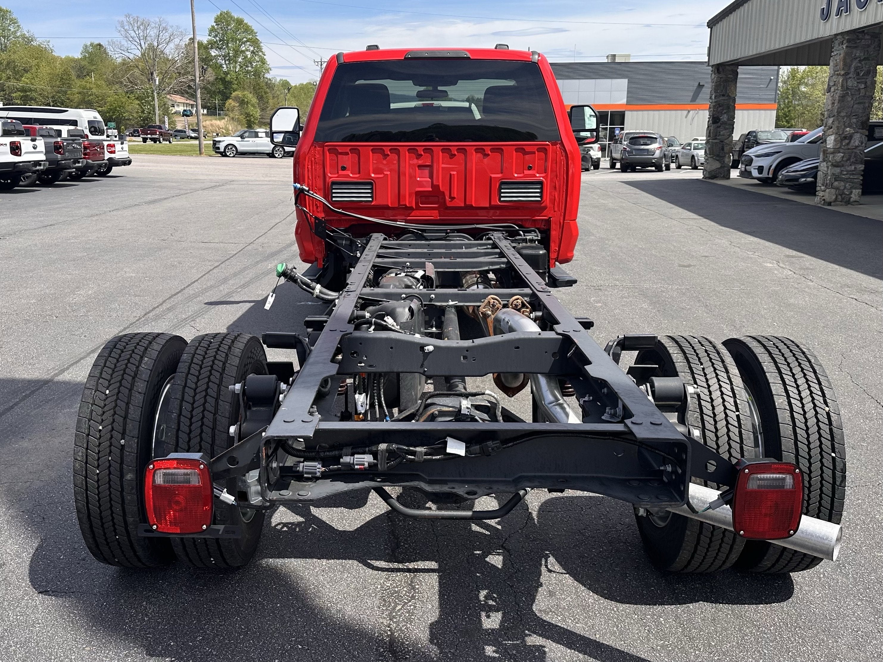 2026 Ford Super Duty F-550 DRW XLT