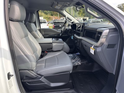 2024 Ford Super Duty F-550 XL