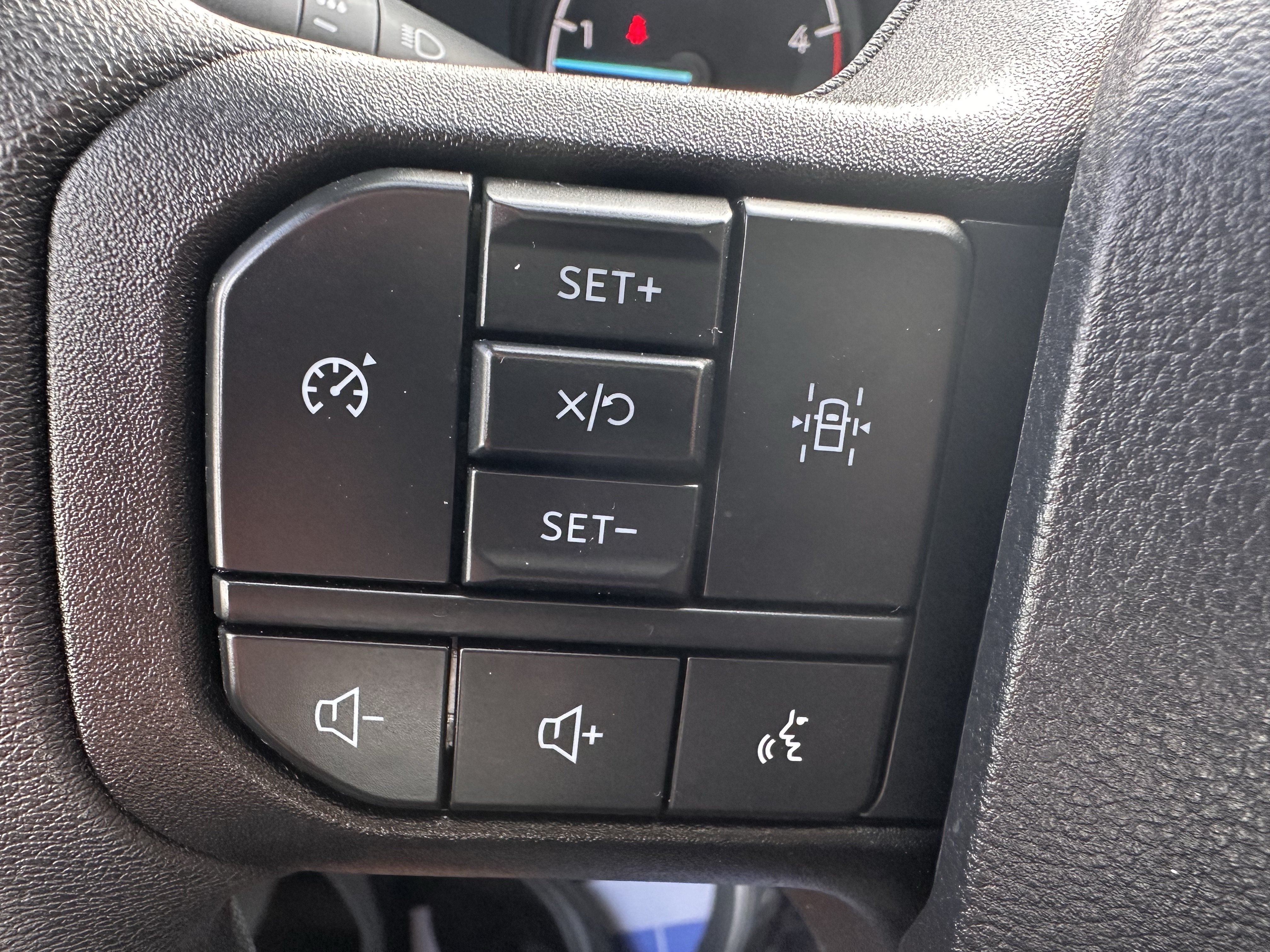 2024 Ford Super Duty F-550 XL
