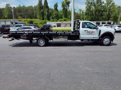 2024 Ford Super Duty F-550 DRW Rollback XLT