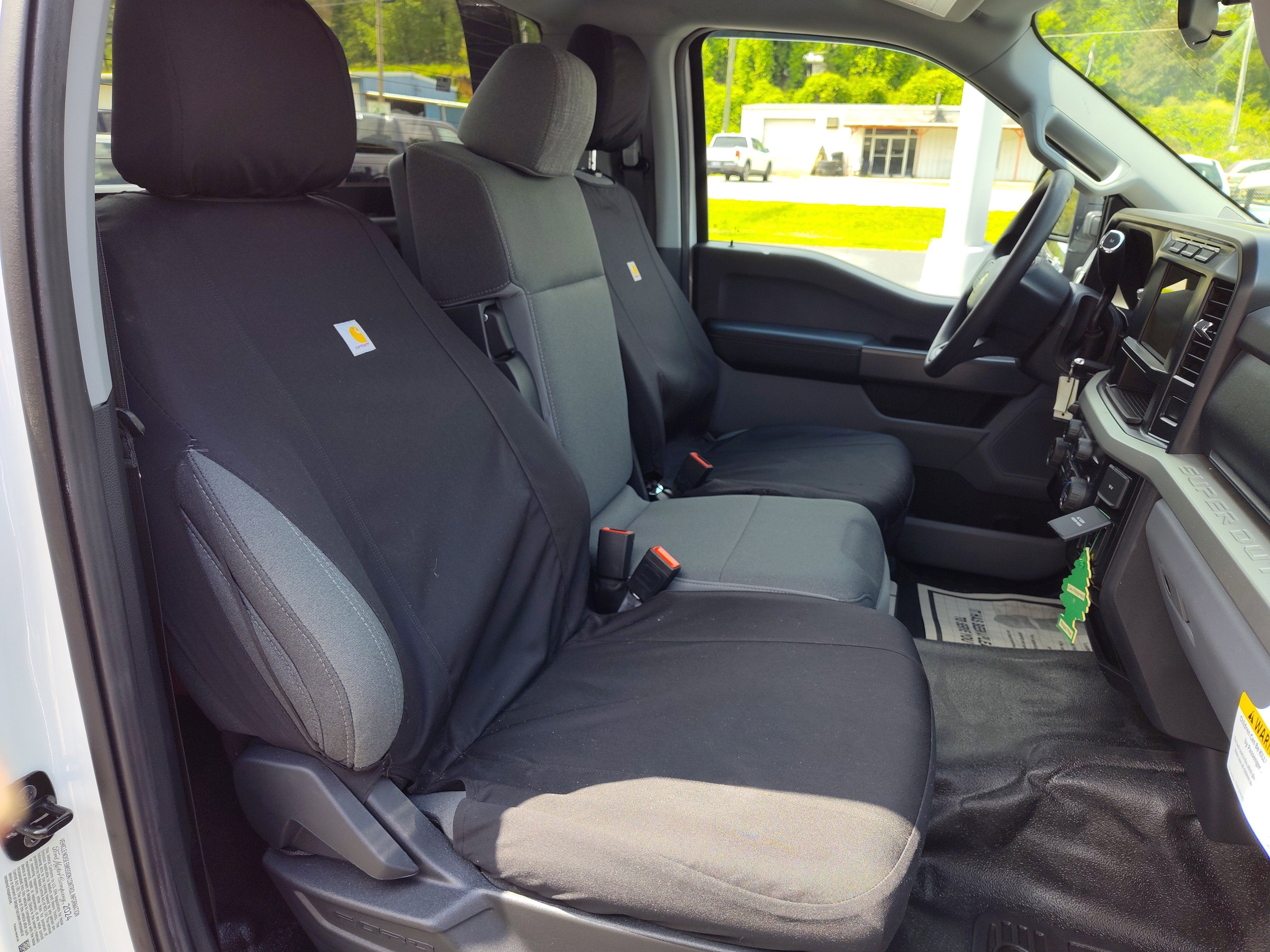 2024 Ford Super Duty F-550 DRW Rollback XLT