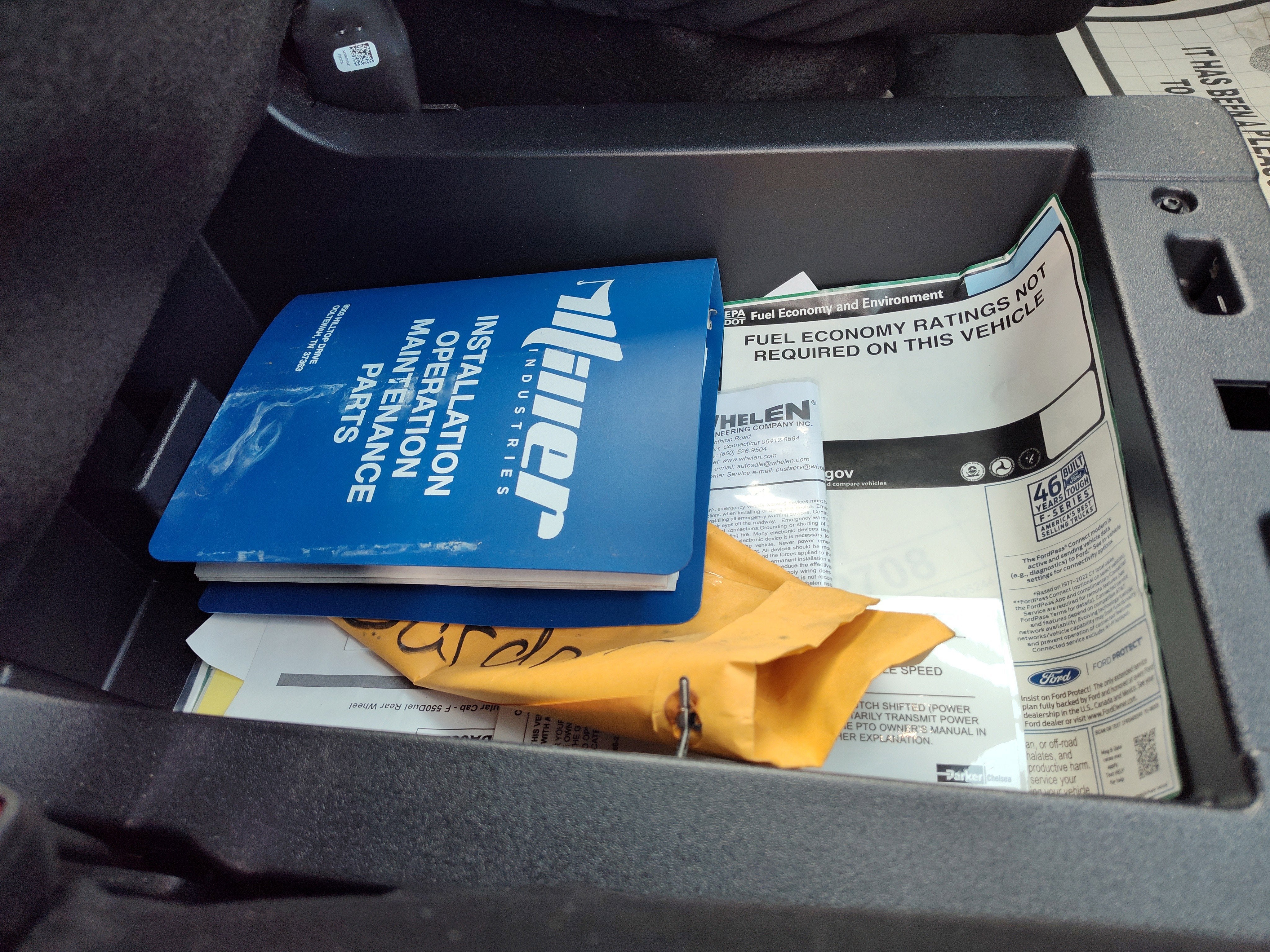 2024 Ford Super Duty F-550 DRW Rollback XLT