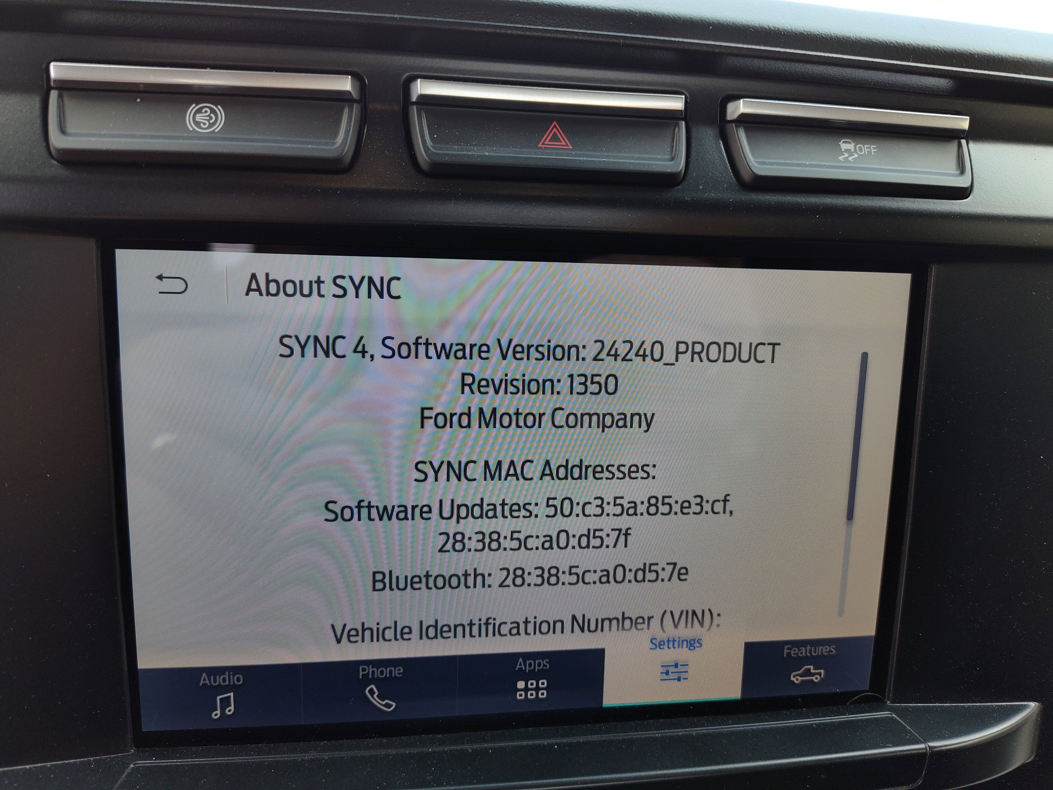 2024 Ford Super Duty F-550 DRW Rollback XLT