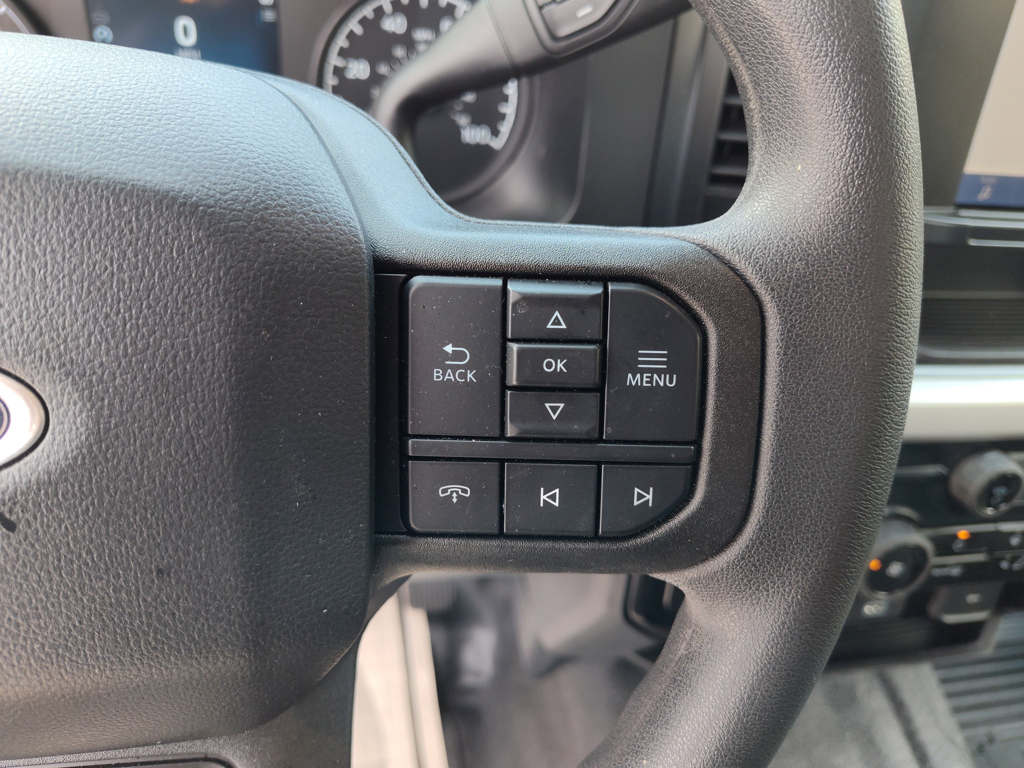 2024 Ford Super Duty F-550 DRW Rollback XLT