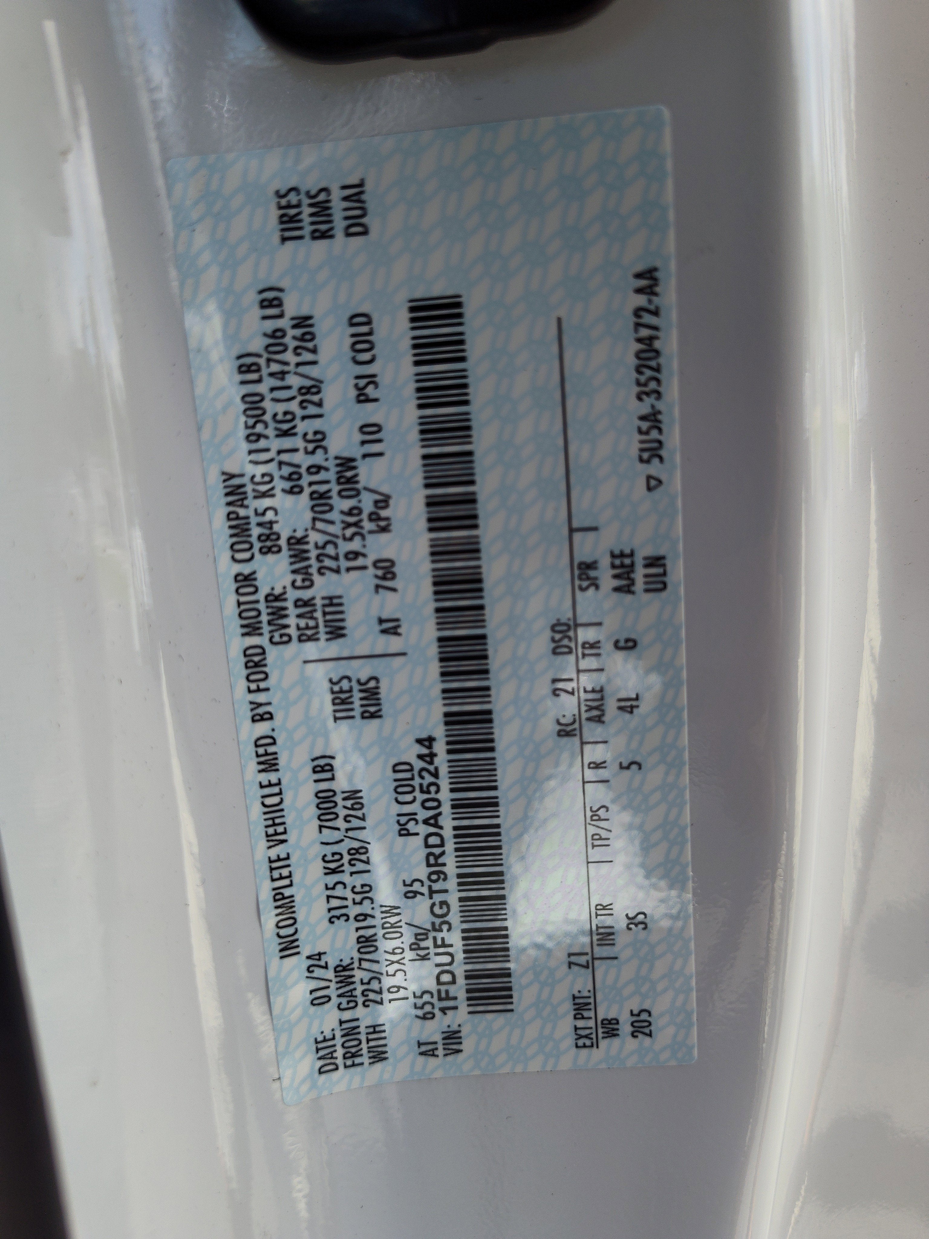 2024 Ford Super Duty F-550 DRW Rollback XLT