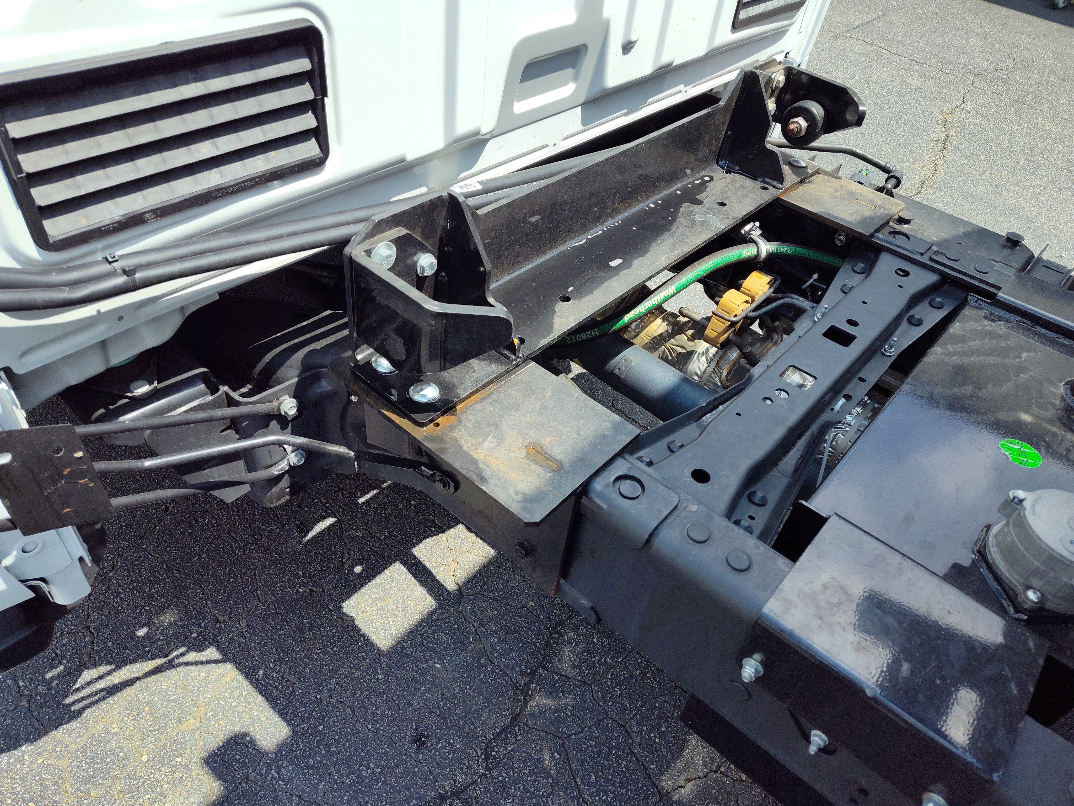 2024 Ford Super Duty F-550 DRW Rollback XLT