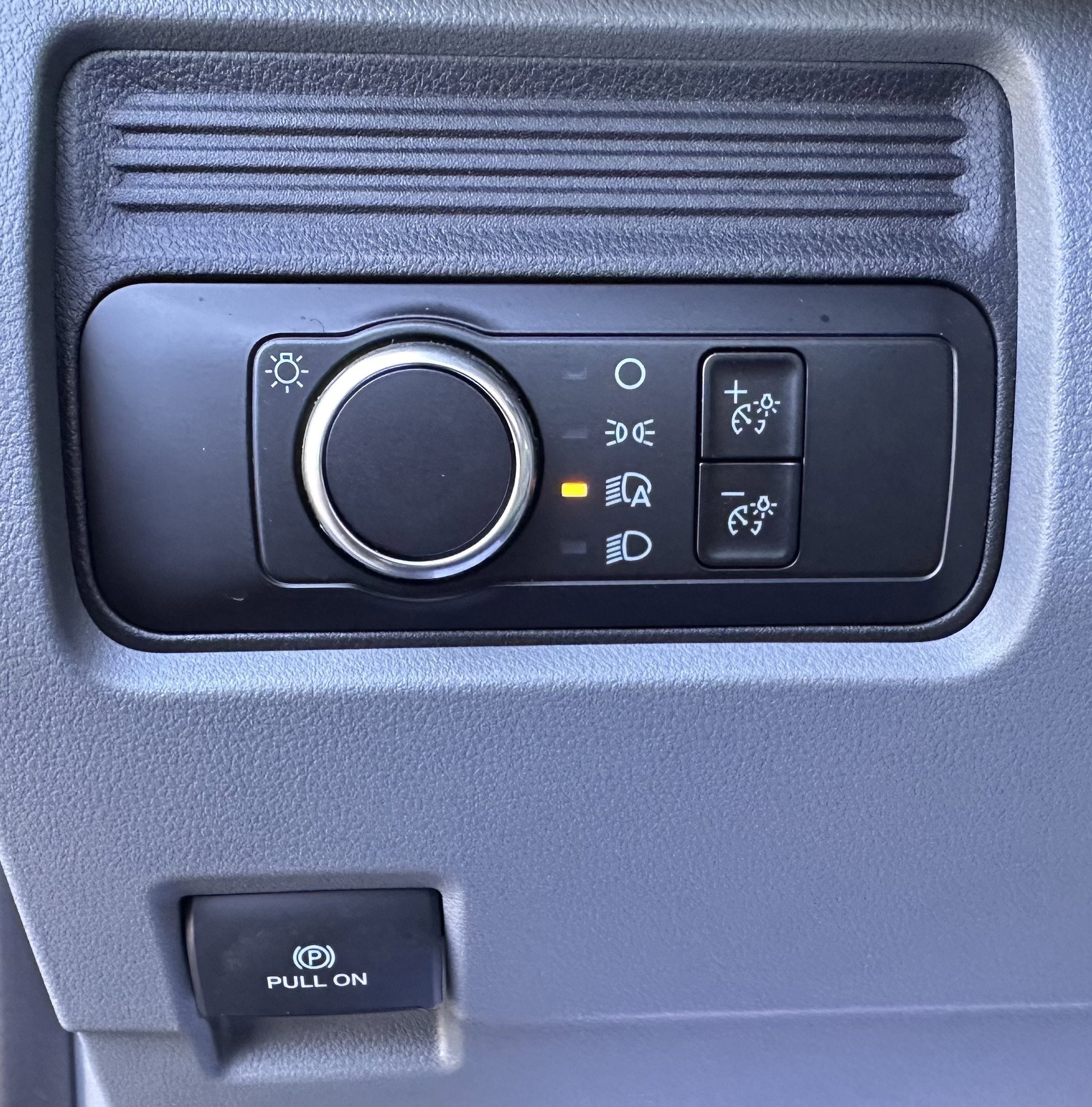 2025 Ford Super Duty F-550 XL