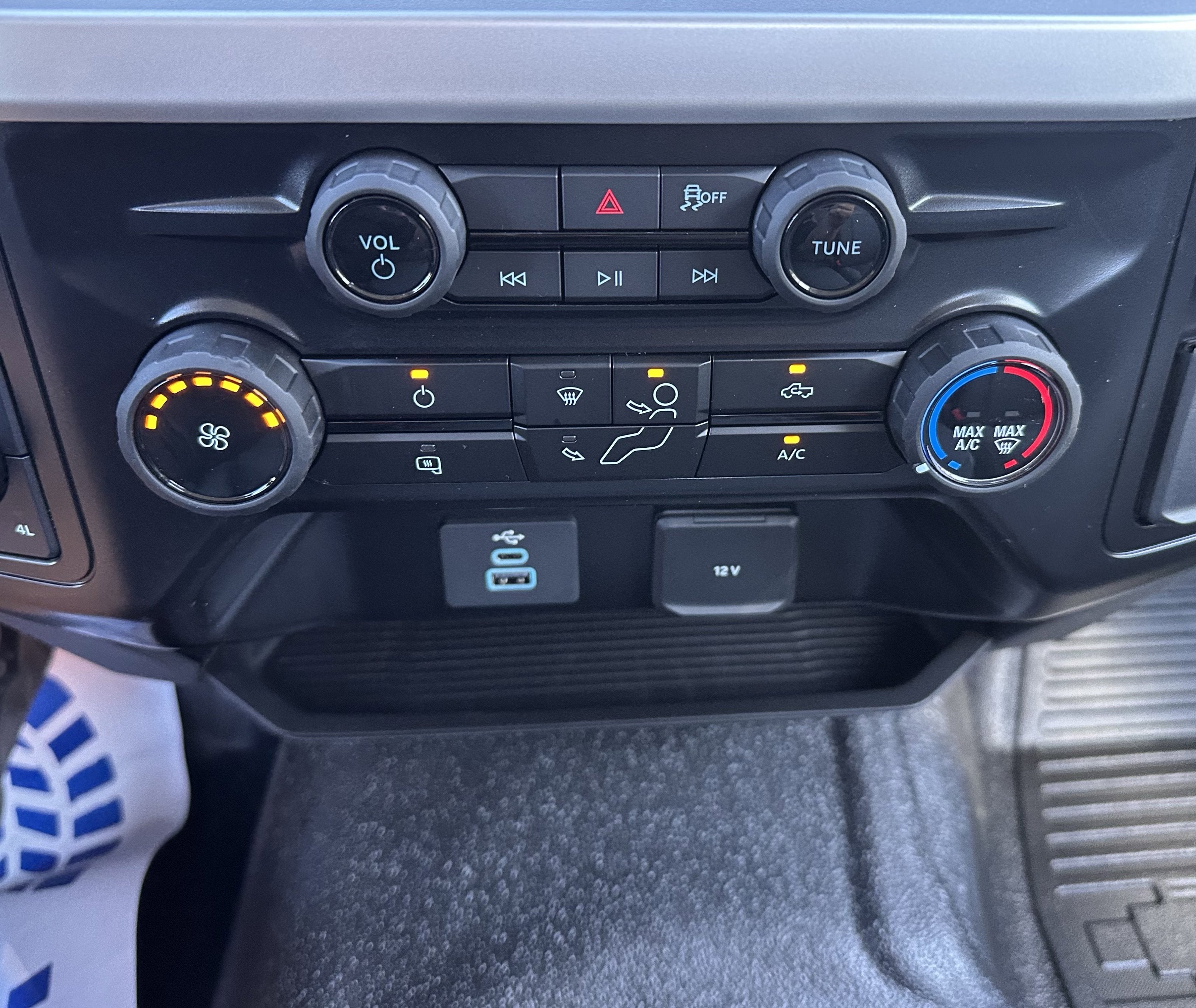 2025 Ford Super Duty F-550 XL