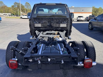 2025 Ford Super Duty F-550 XL