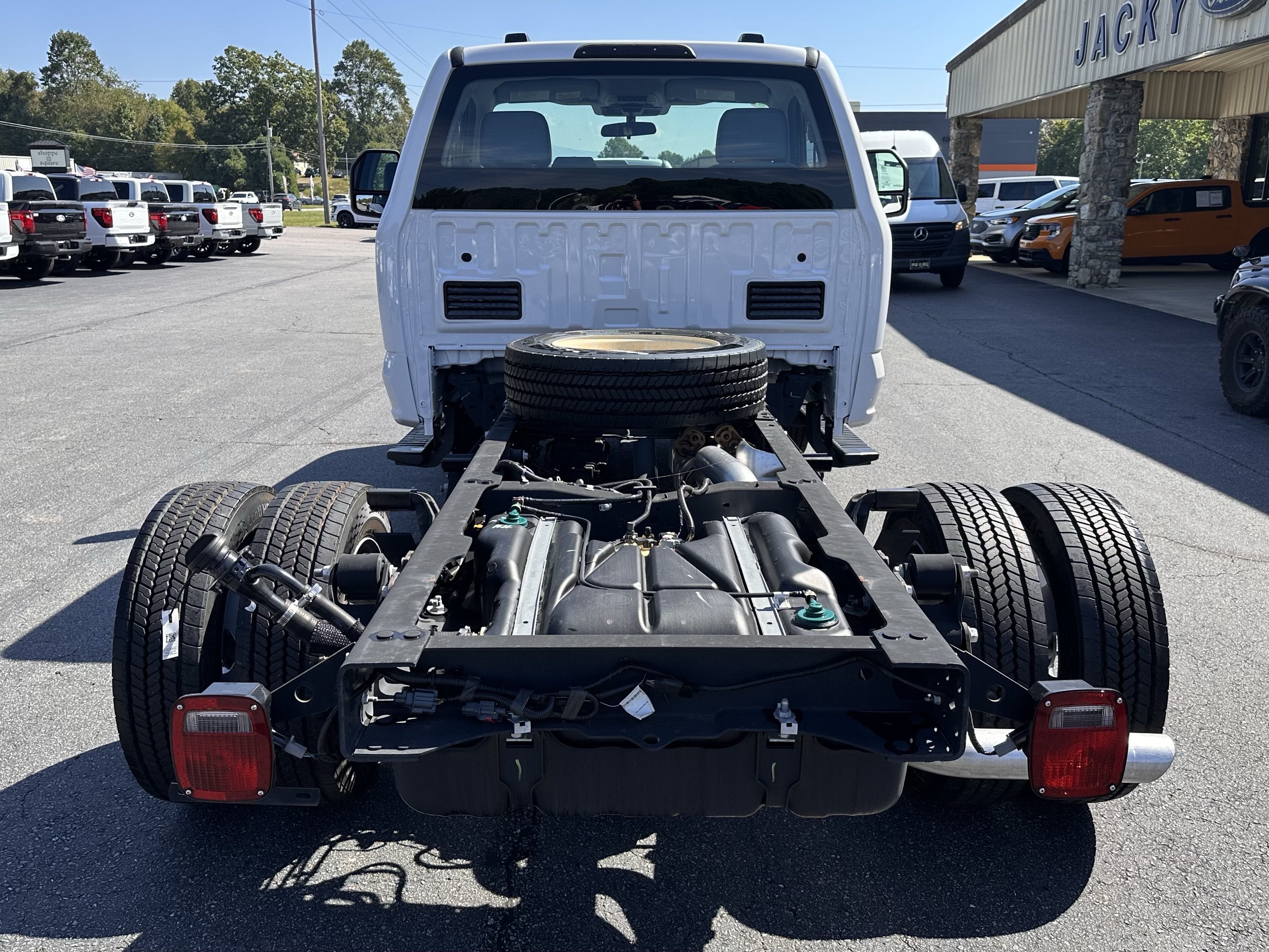 2026 Ford Super Duty F-550 XL
