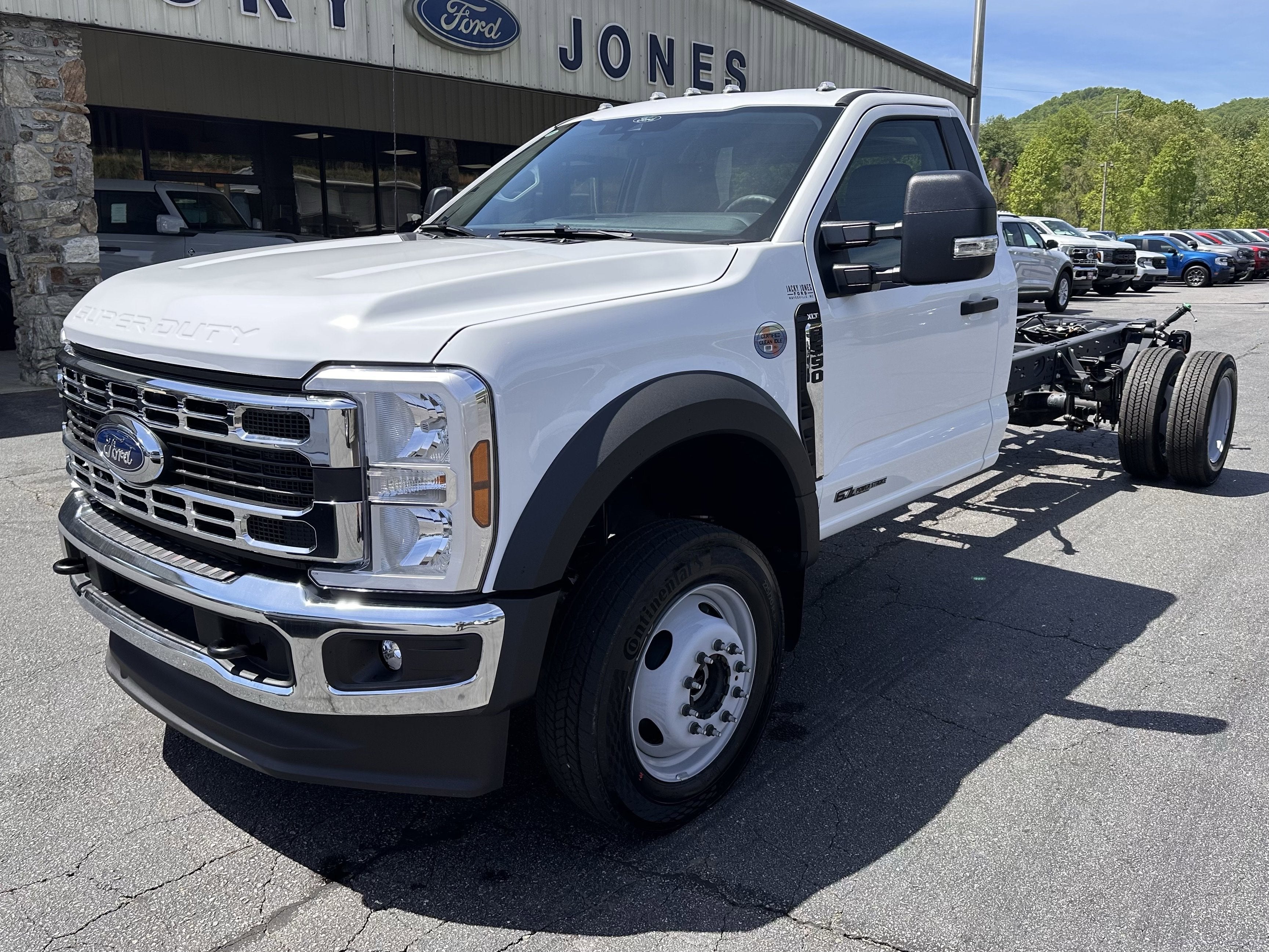2026 Ford Super Duty F-550 XLT