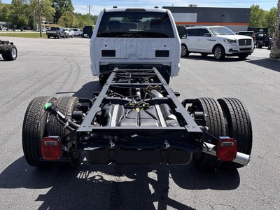2026 Ford Super Duty F-550 XLT