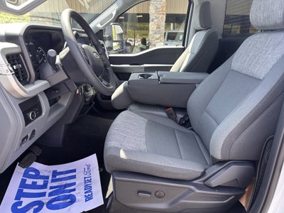 2026 Ford Super Duty F-550 XLT