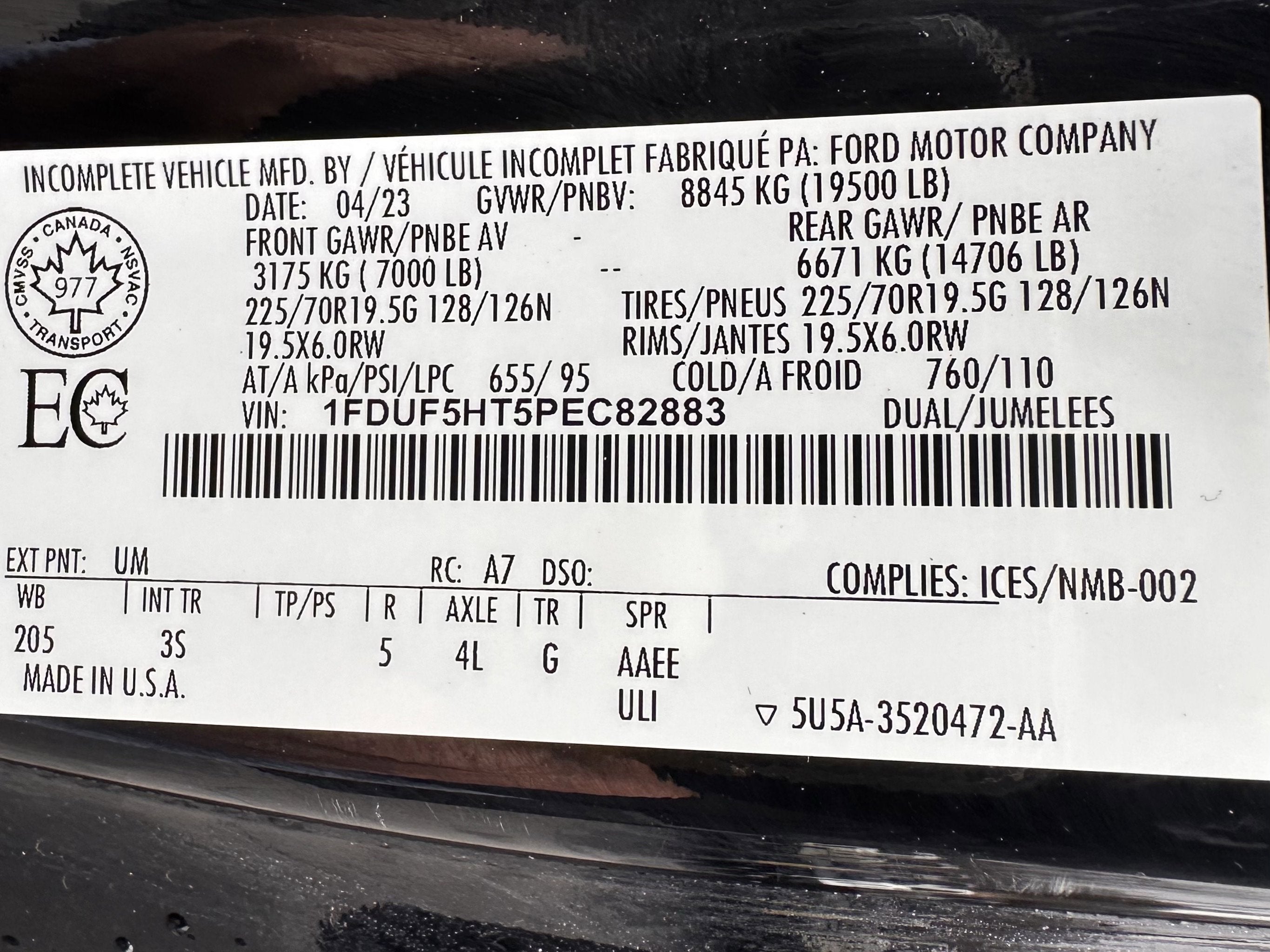 2023 Ford Super Duty F-550 XL