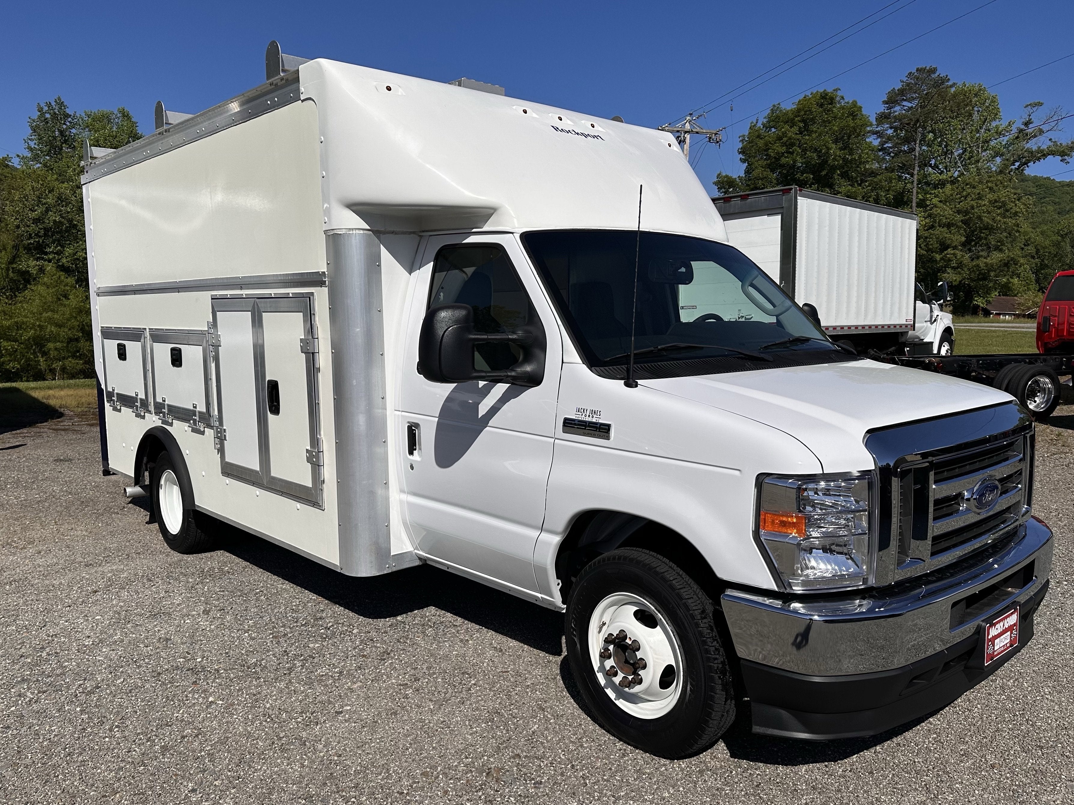 2023 Ford E-350 14ft KUV Body Base
