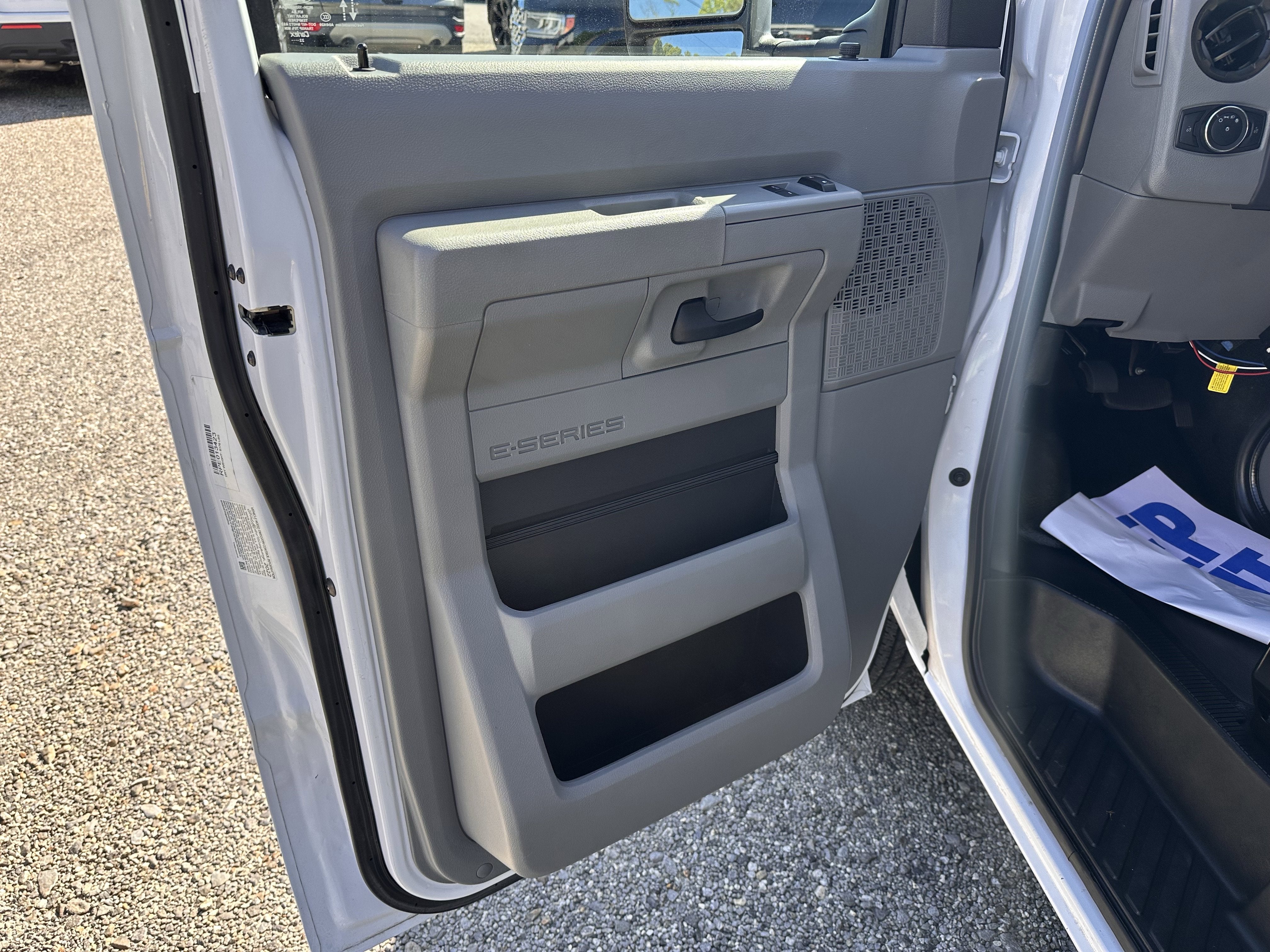 2023 Ford E-350 14ft KUV Body Base