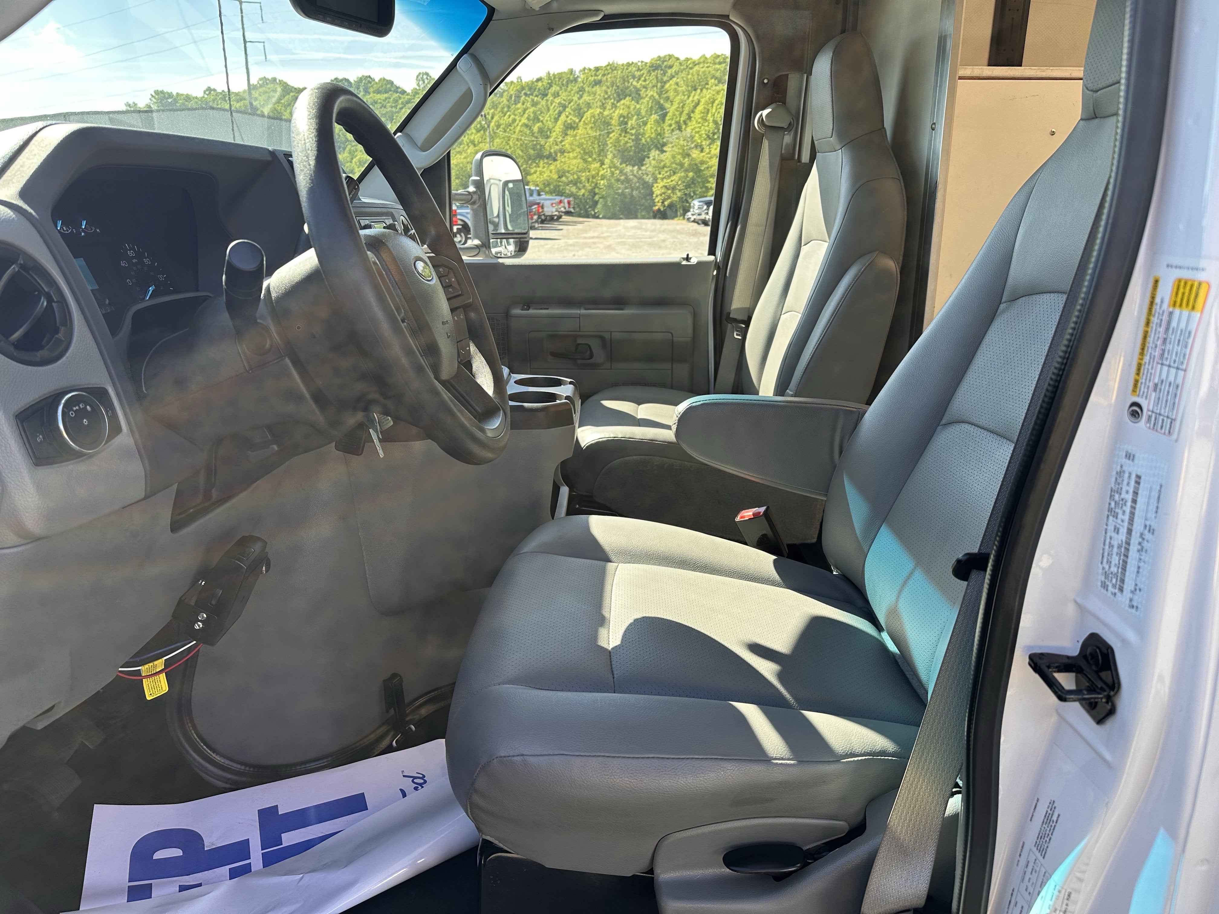 2023 Ford E-350 14ft KUV Body Base