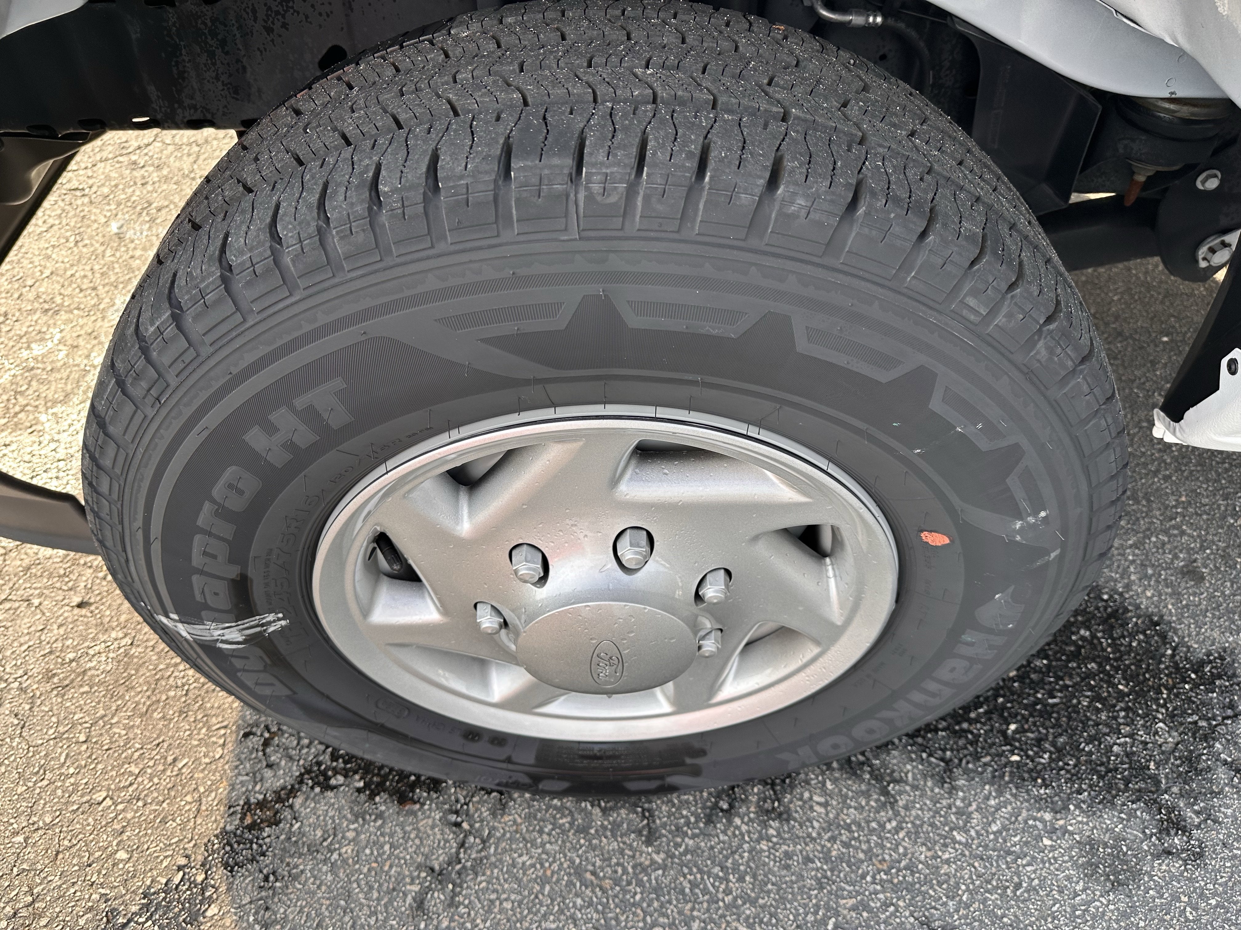 2025 Ford E-350 Box Van XL