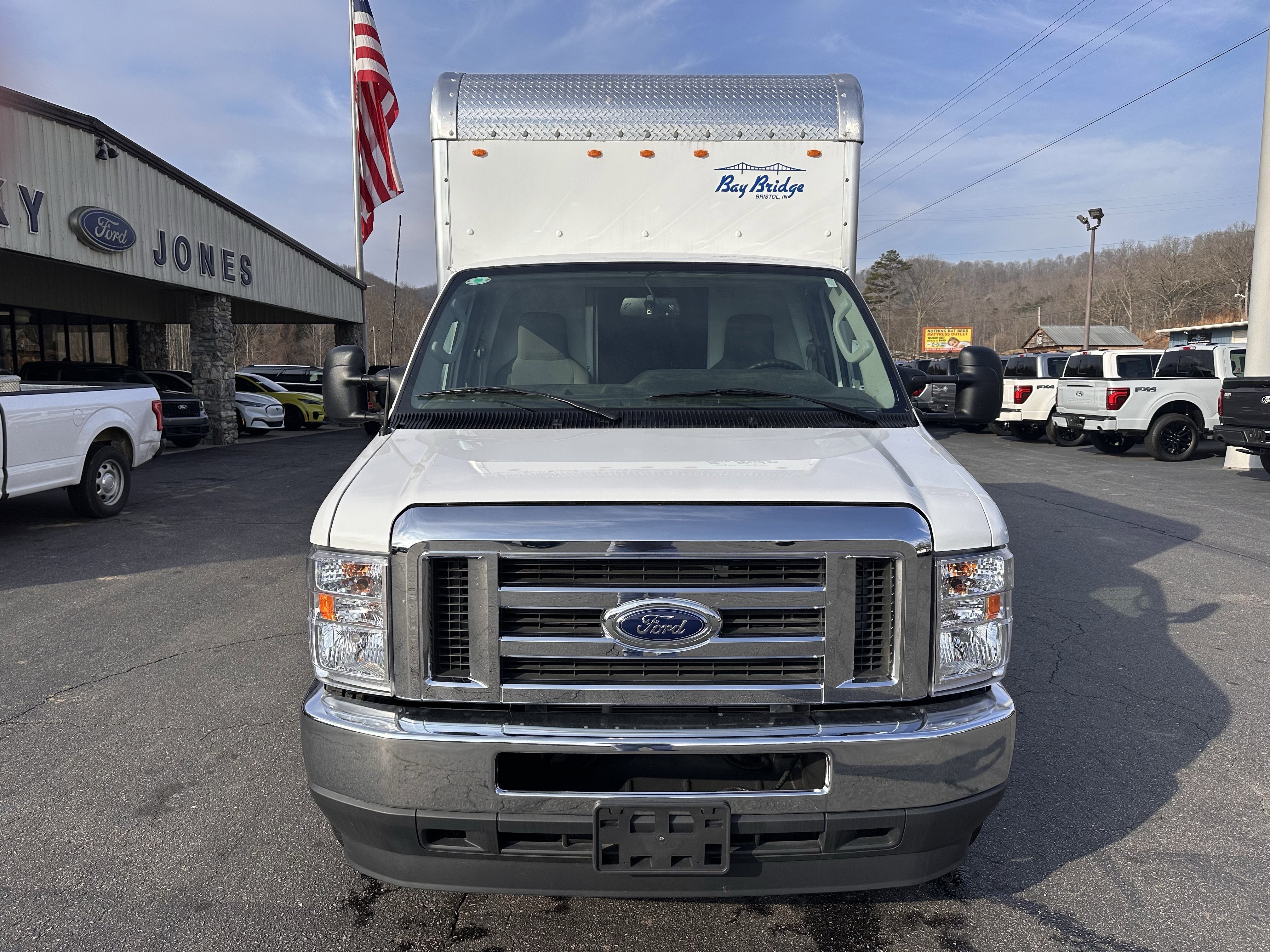 2025 Ford E-350 Box Van XL
