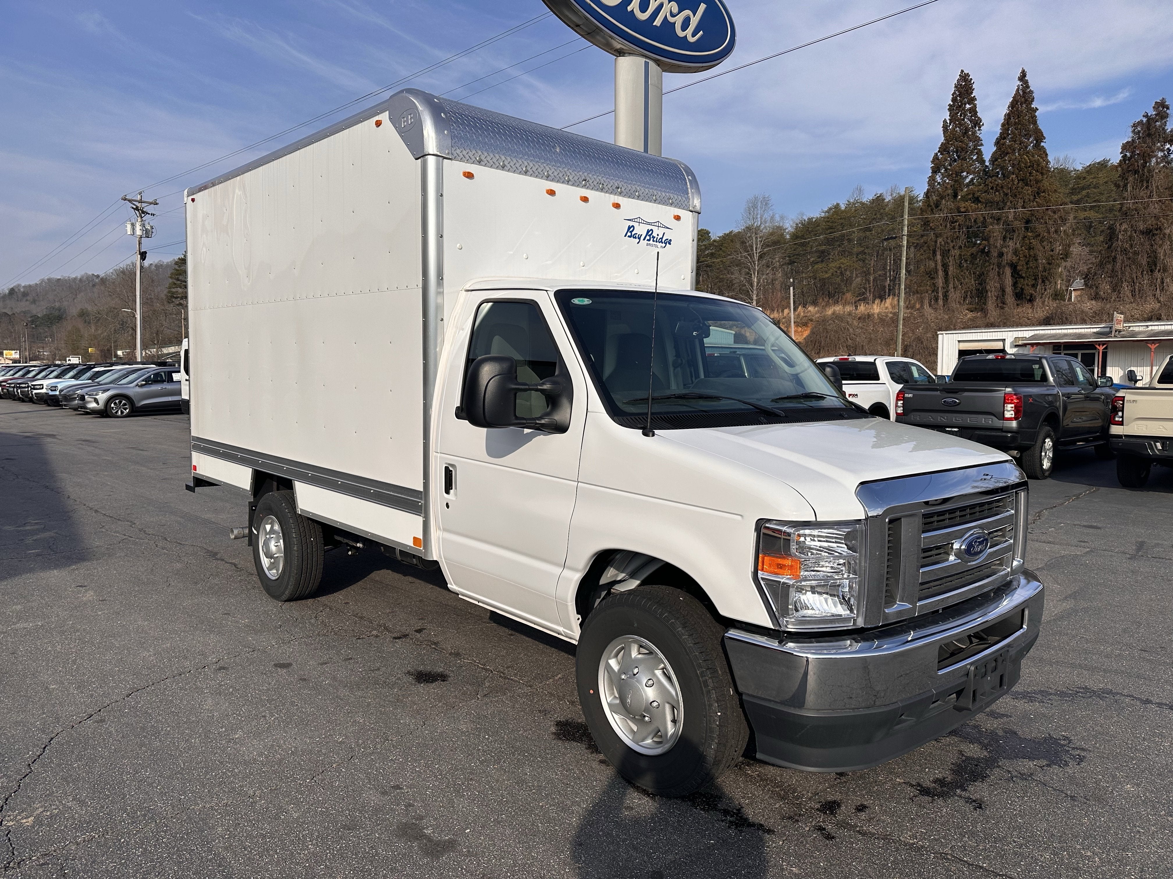 2025 Ford E-350 Box Van XL