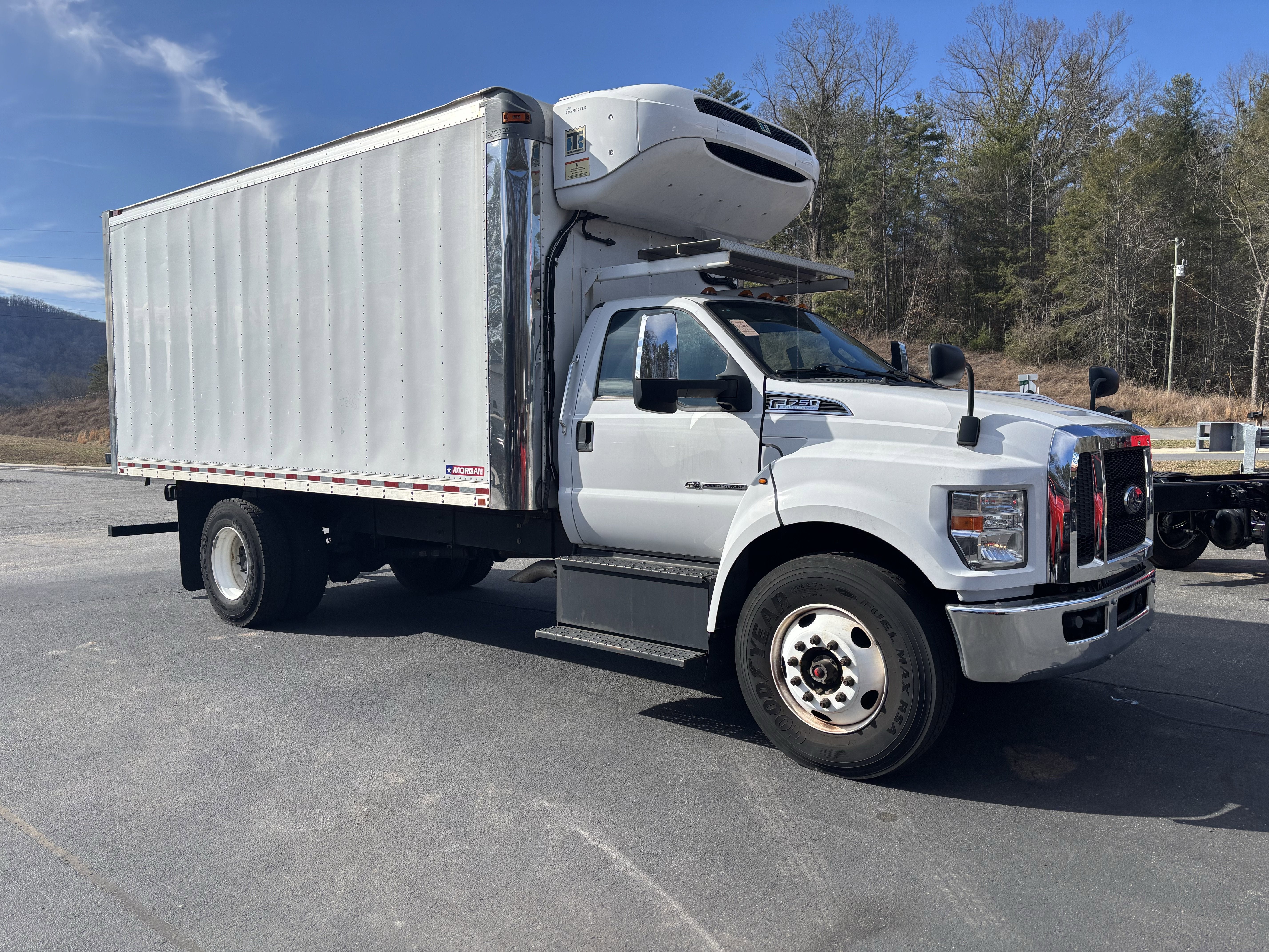 2021 Ford Super Duty F-750 XL Reefer Box Truck
