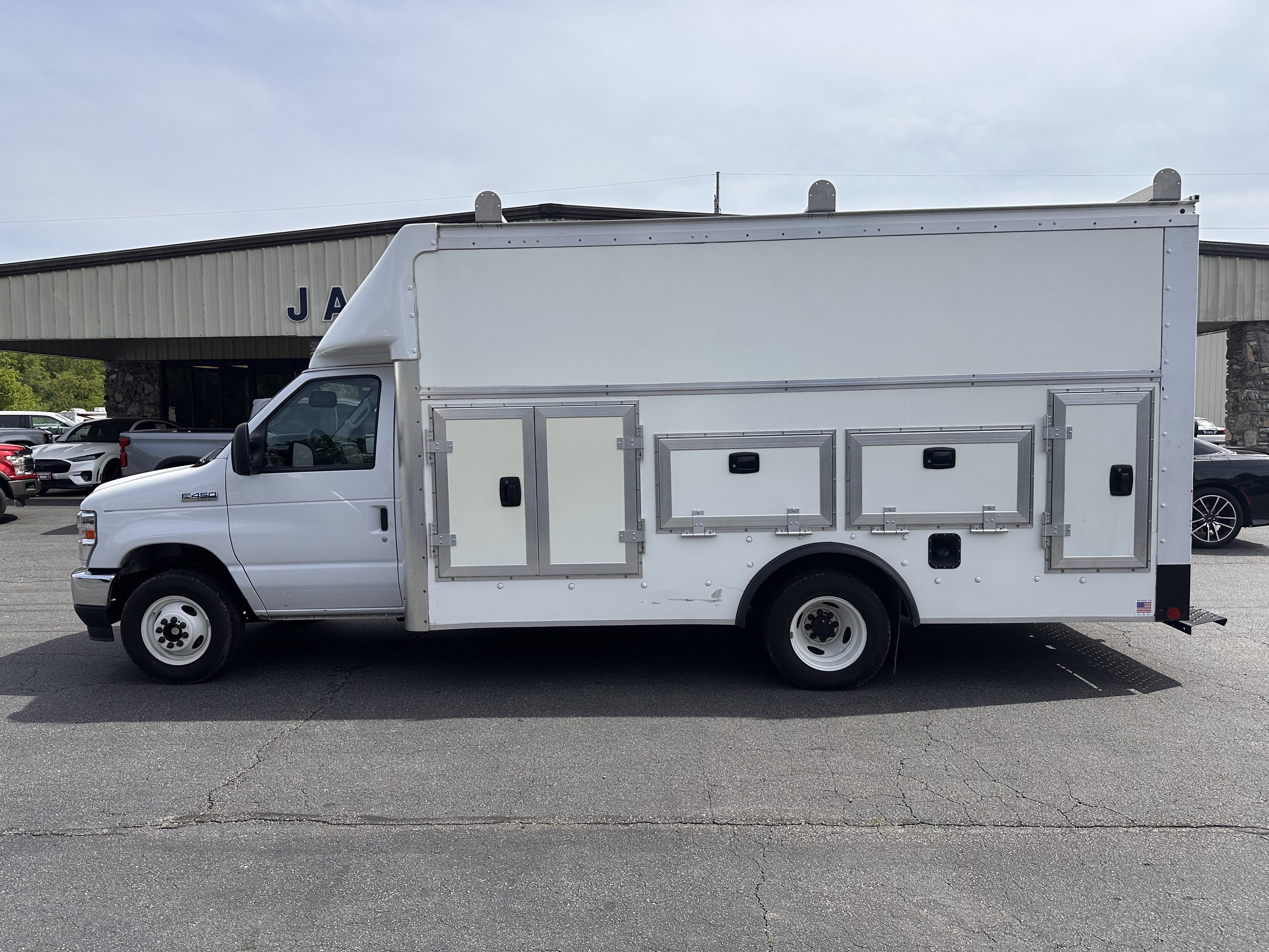 2024 Ford E-450 14FT Hi-Roof KUV Body Base